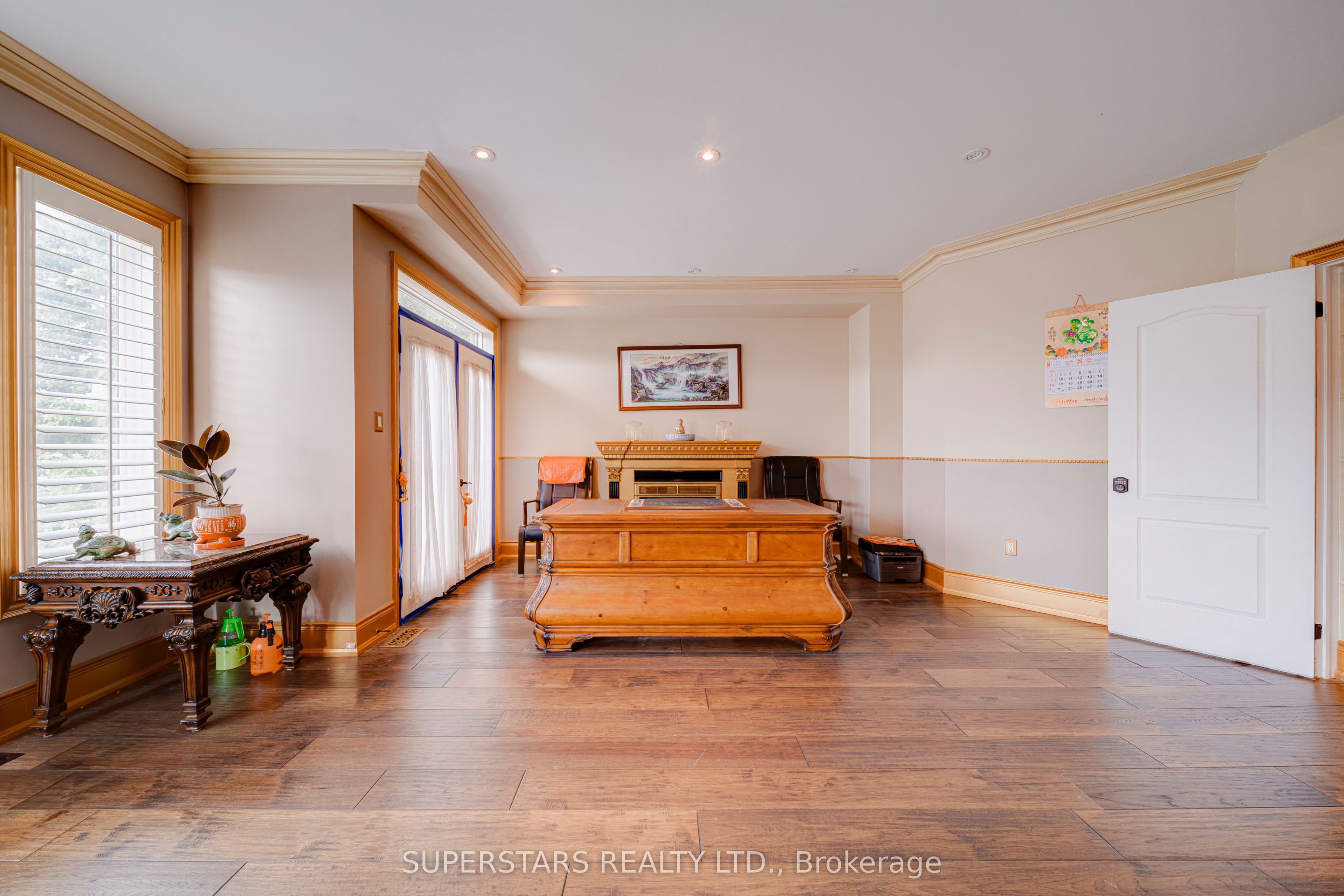 83 Elm Avenue, Richmond Hill, ON L4C 6K8 photo 4