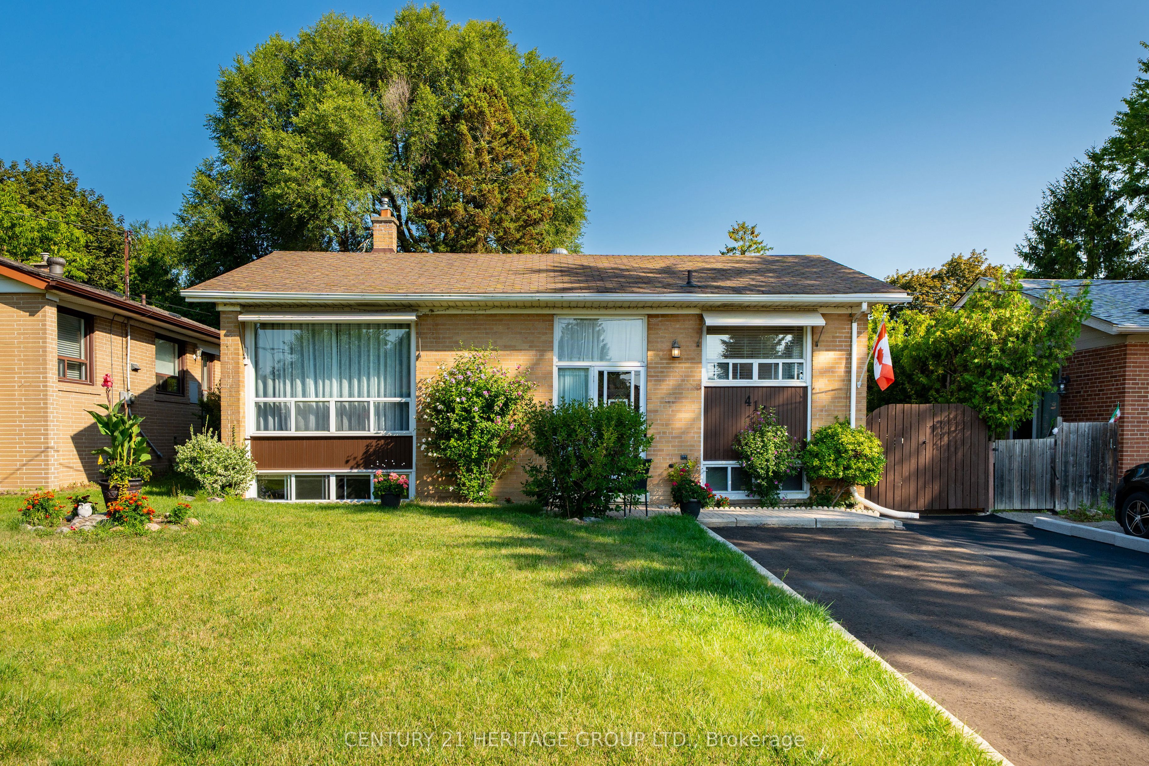 417 Paliser Crescent S, Richmond Hill, ON L4C 1S2