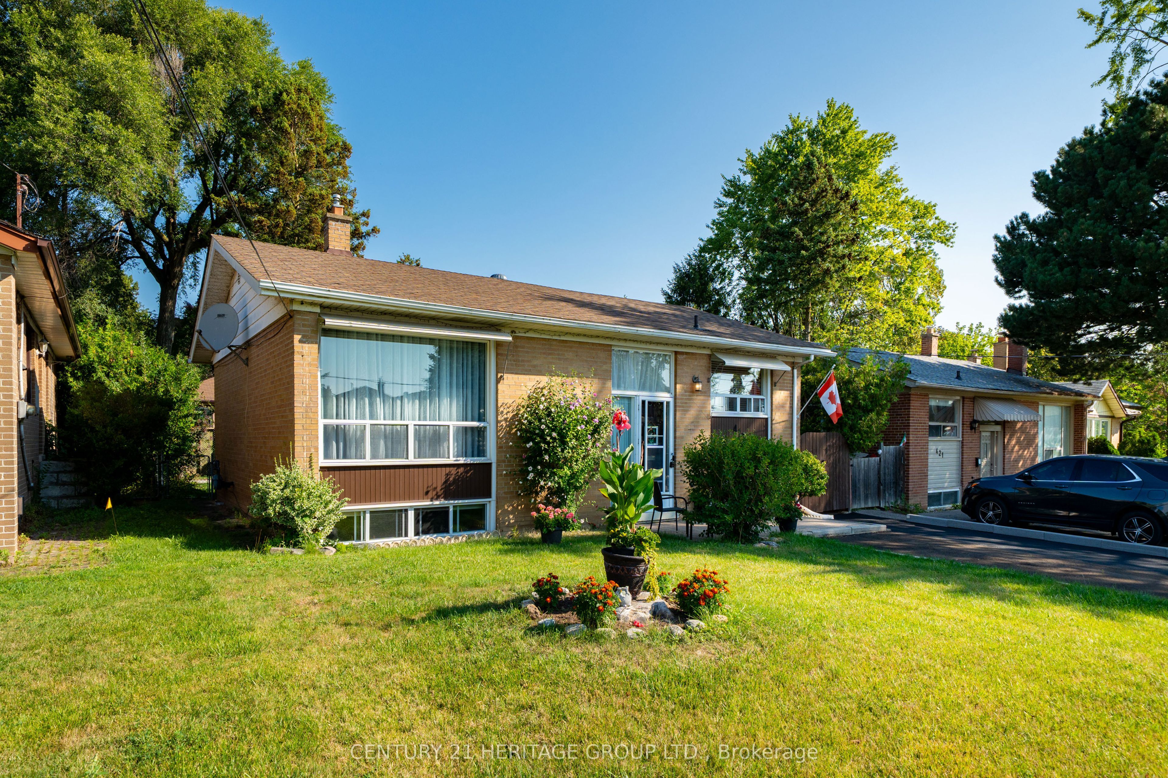 417 Paliser Crescent S, Richmond Hill, ON L4C 1S2 photo 3