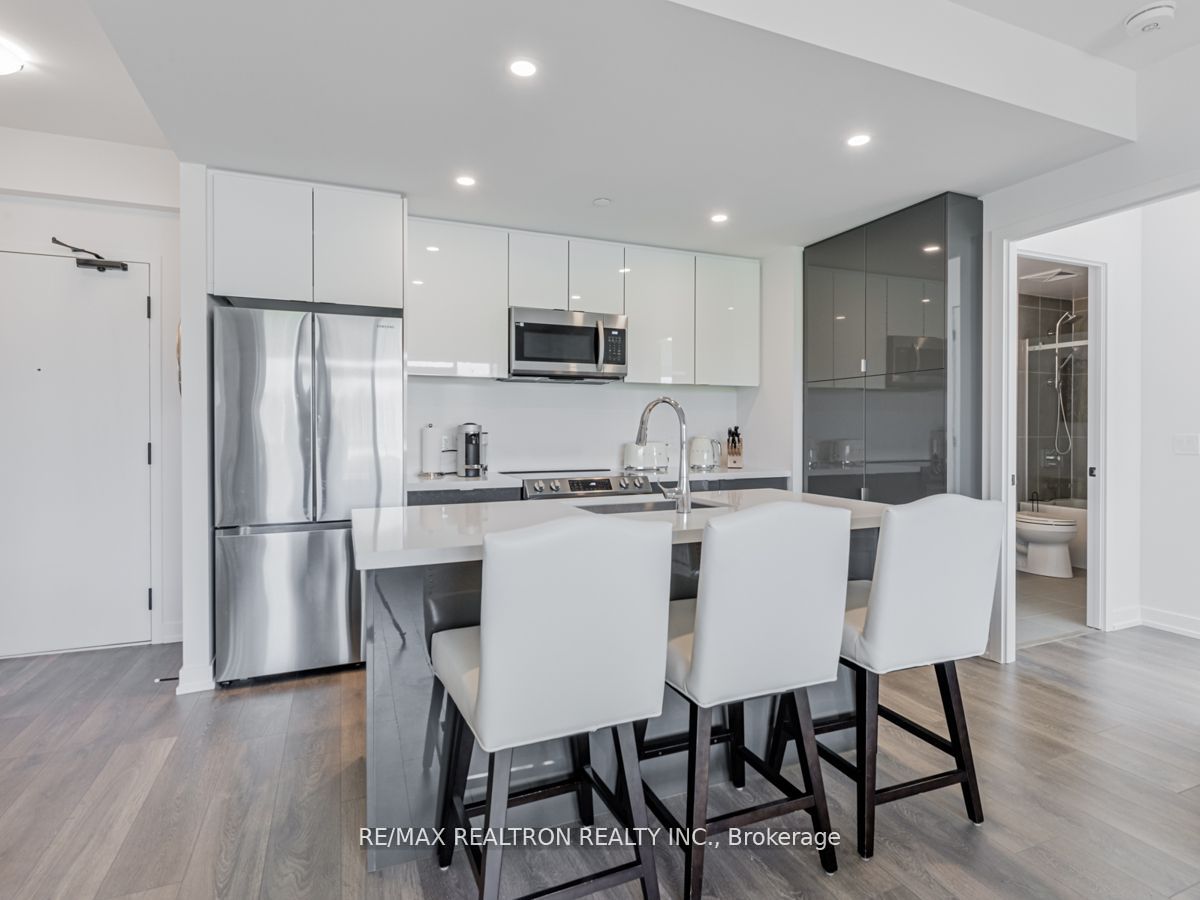 415 Sea Ray Avenue 205, Innisfil, ON L9S 0R5 photo 4