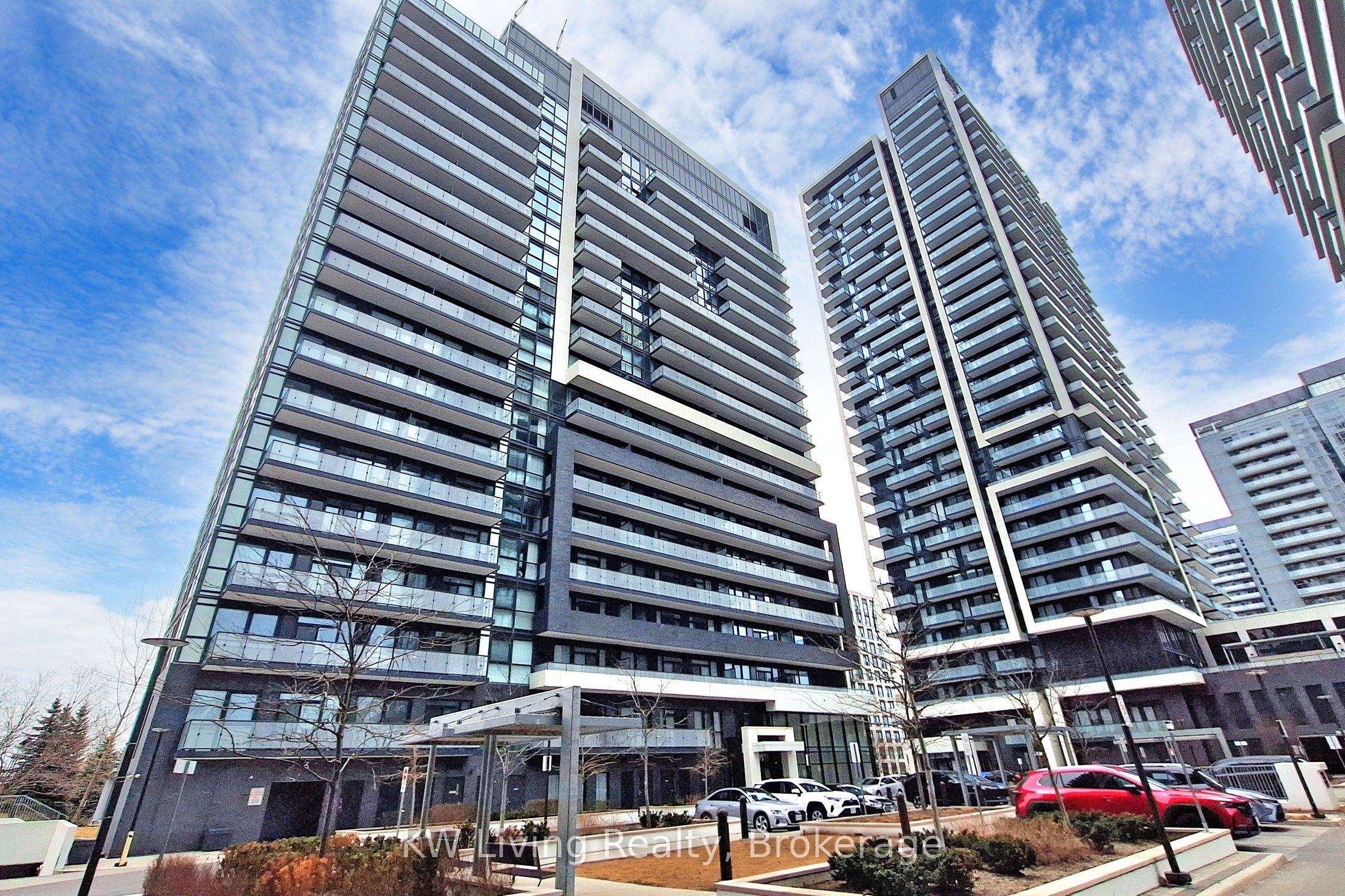 75 Oneida Crescent 1703, Richmond Hill, ON L4B 0H3 photo 2