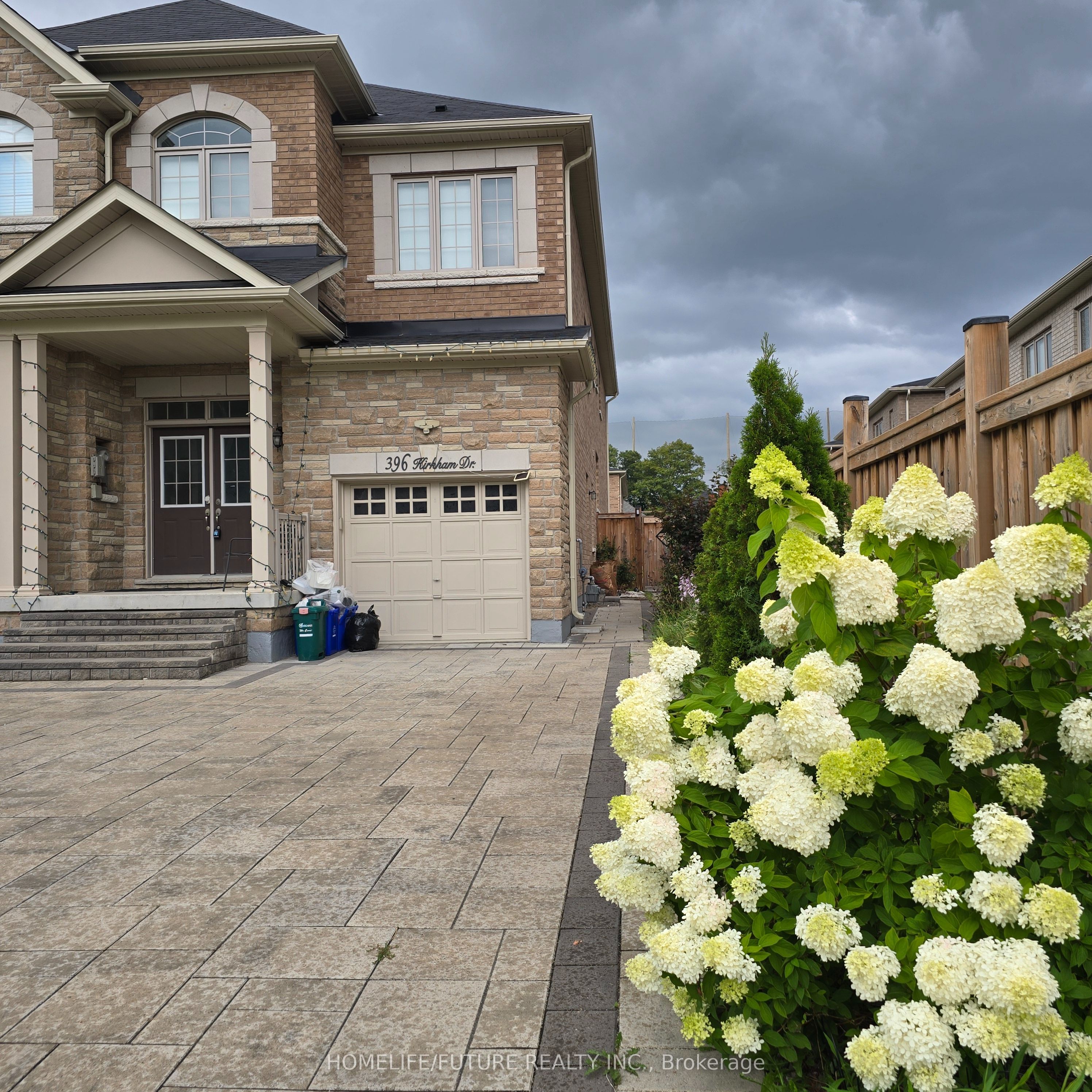 396 Kirkham Drive Main, Markham, ON L3S 0E4