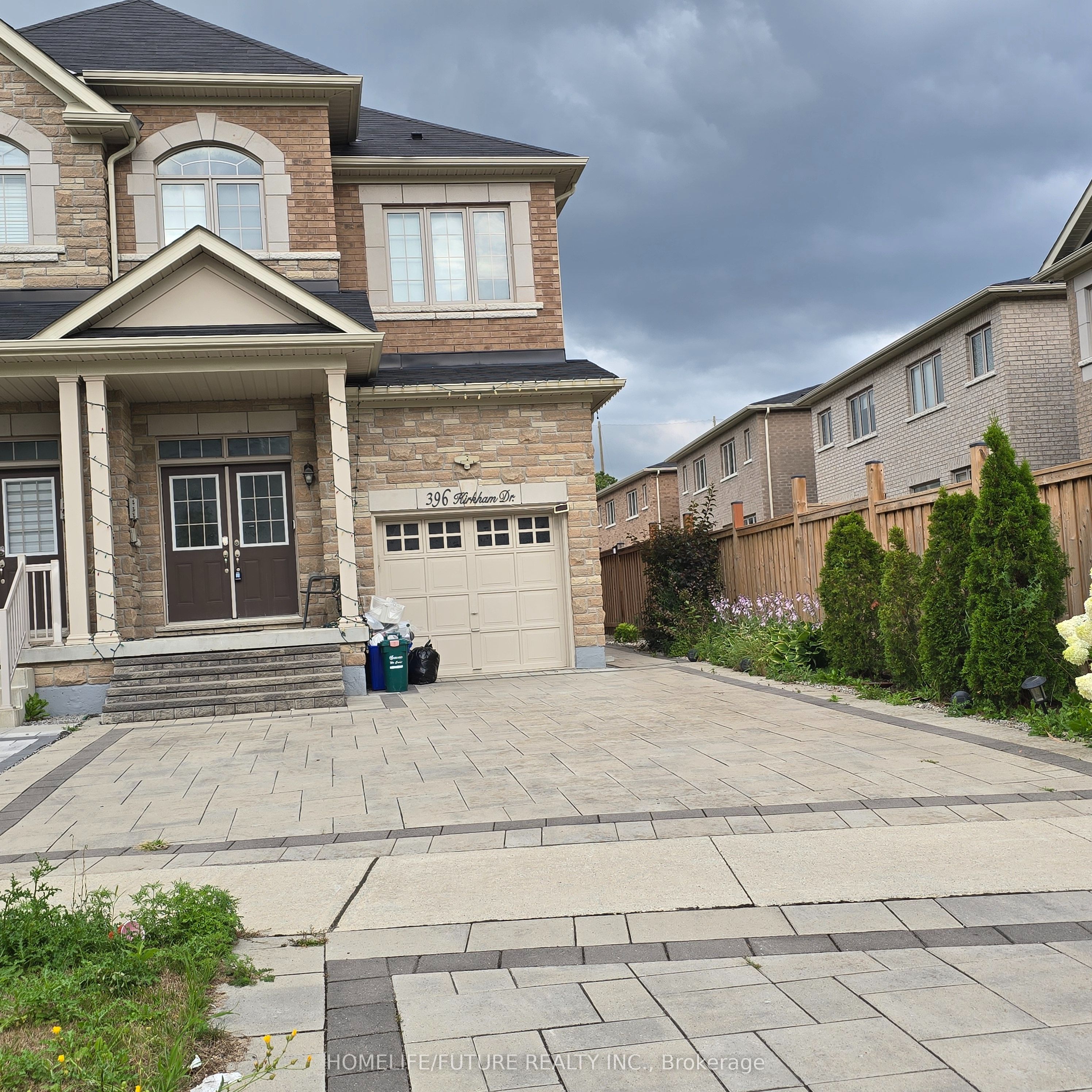 396 Kirkham Drive Main, Markham, ON L3S 0E4 photo 2