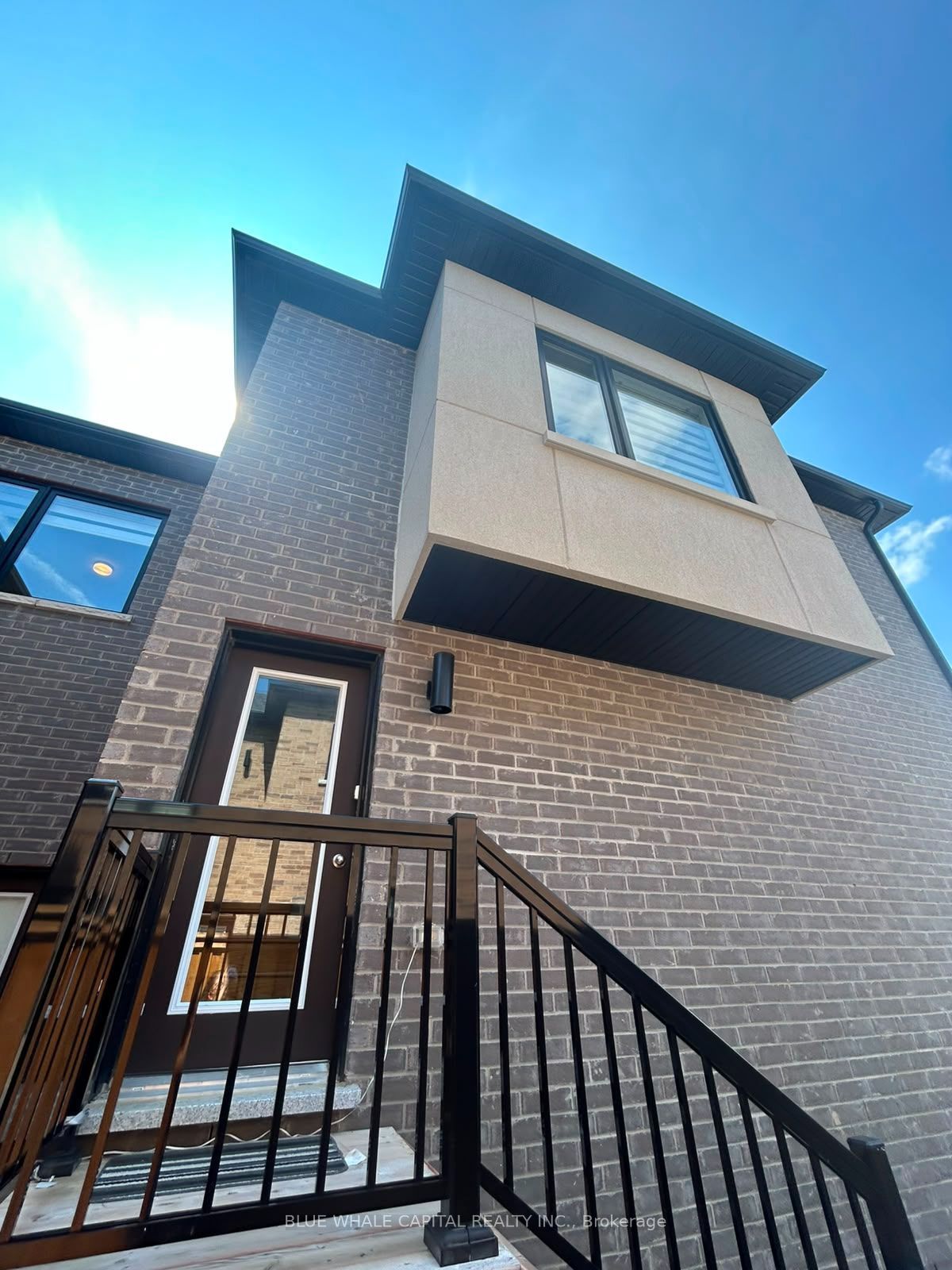 60 Rustle Woods Avenue COACH, Markham, ON L6B 0T9