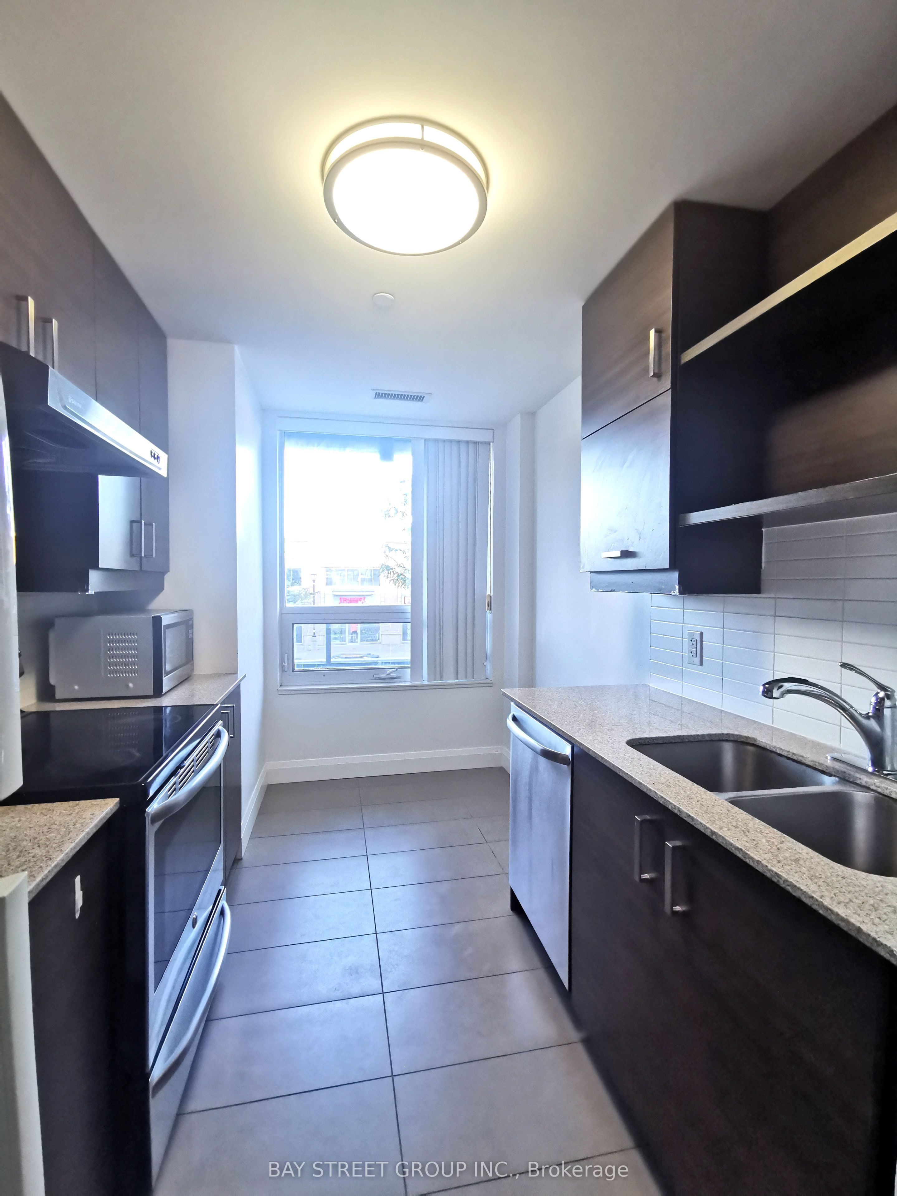 8200 Birchmount Road #217, Markham, ON L3R 9W1 photo 3