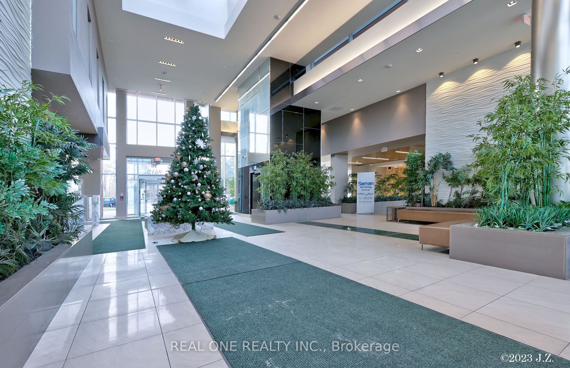 9608 Yonge Street 1109A, Richmond Hill, ON L4C 1V6 photo 2