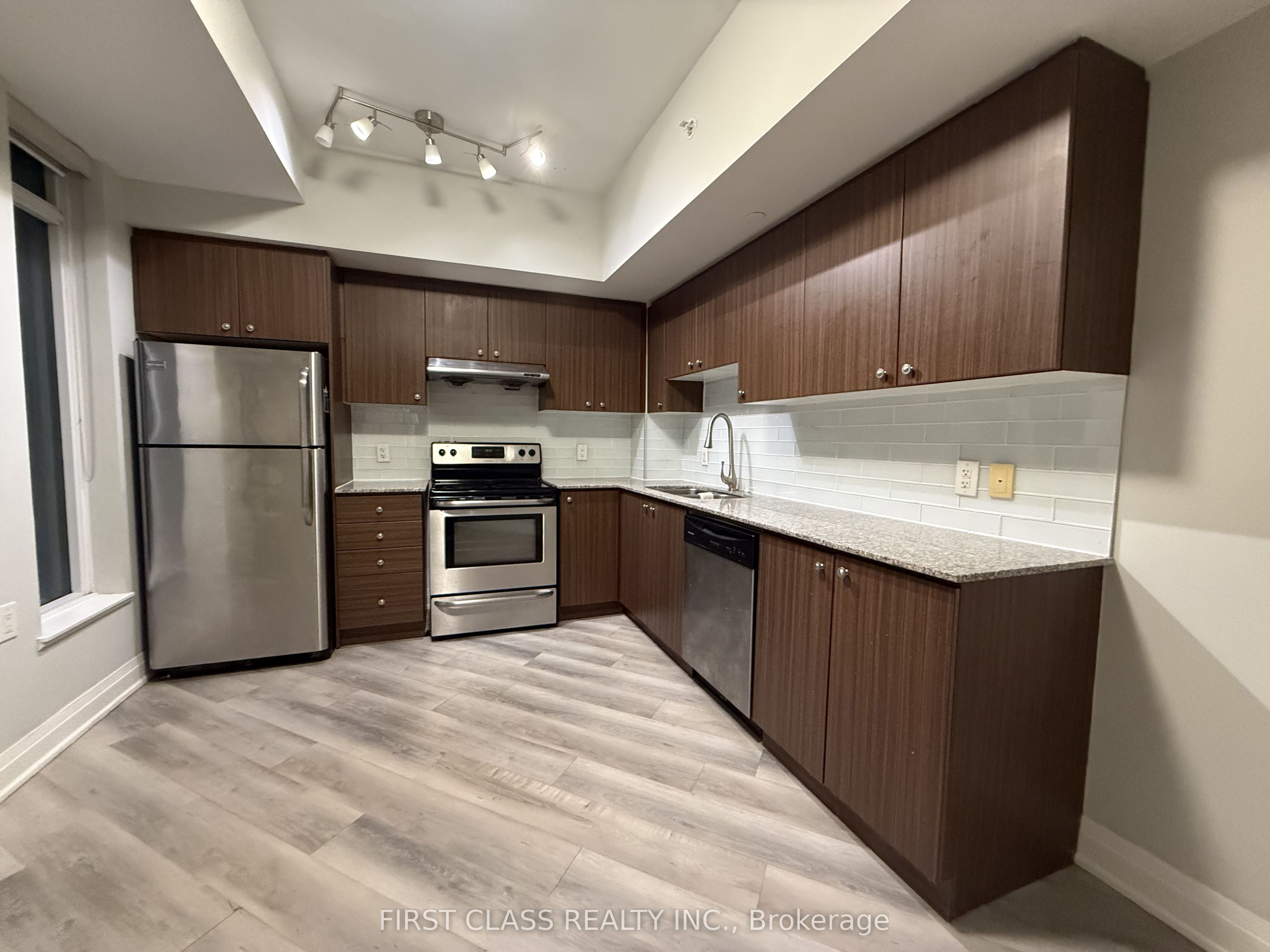 8323 Kennedy Road 228, Markham, ON L3R 5W7