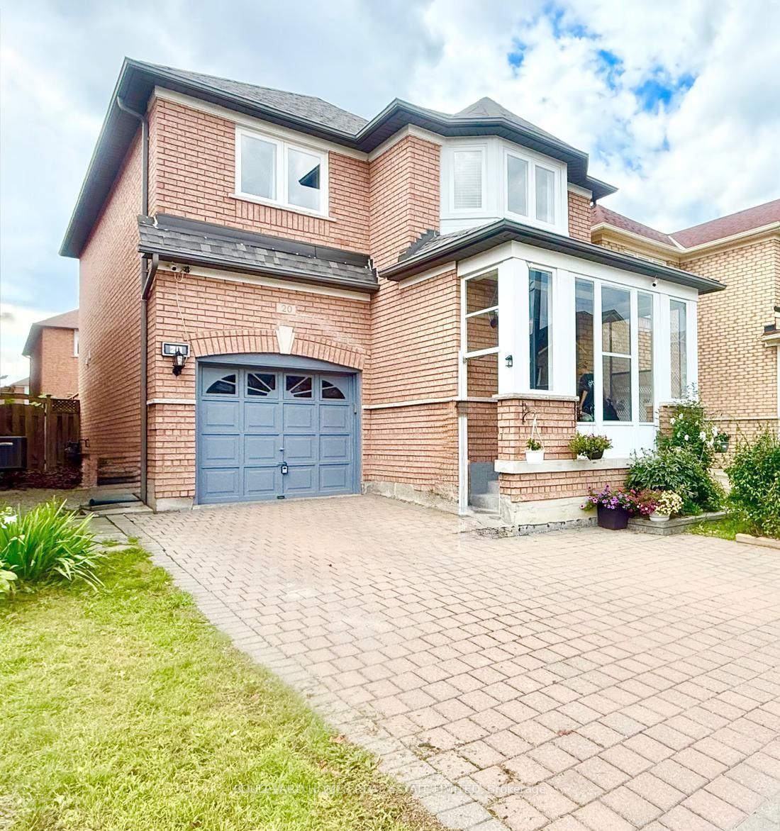 20 Russell Hill Road, Markham, ON L6C 2L8 photo 2