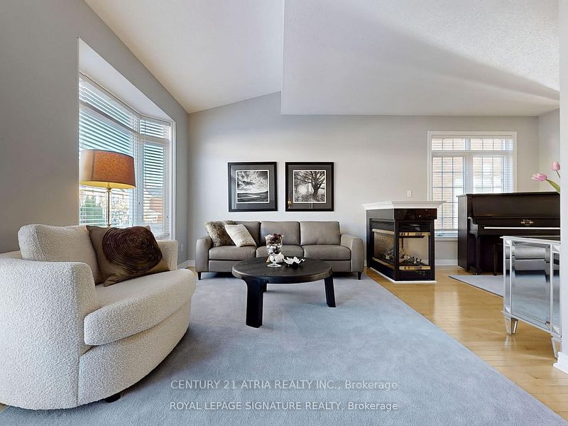 38 Angelica Avenue, Richmond Hill, ON L4S 2E1 photo 4