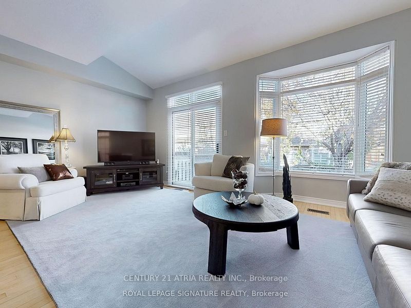 38 Angelica Avenue, Richmond Hill, ON L4S 2E1 photo 5