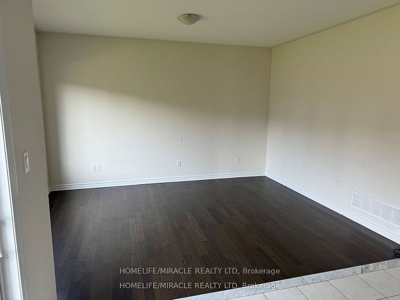 14 Foster Hewitt Street, Brock, ON L0K 1A0 photo 5