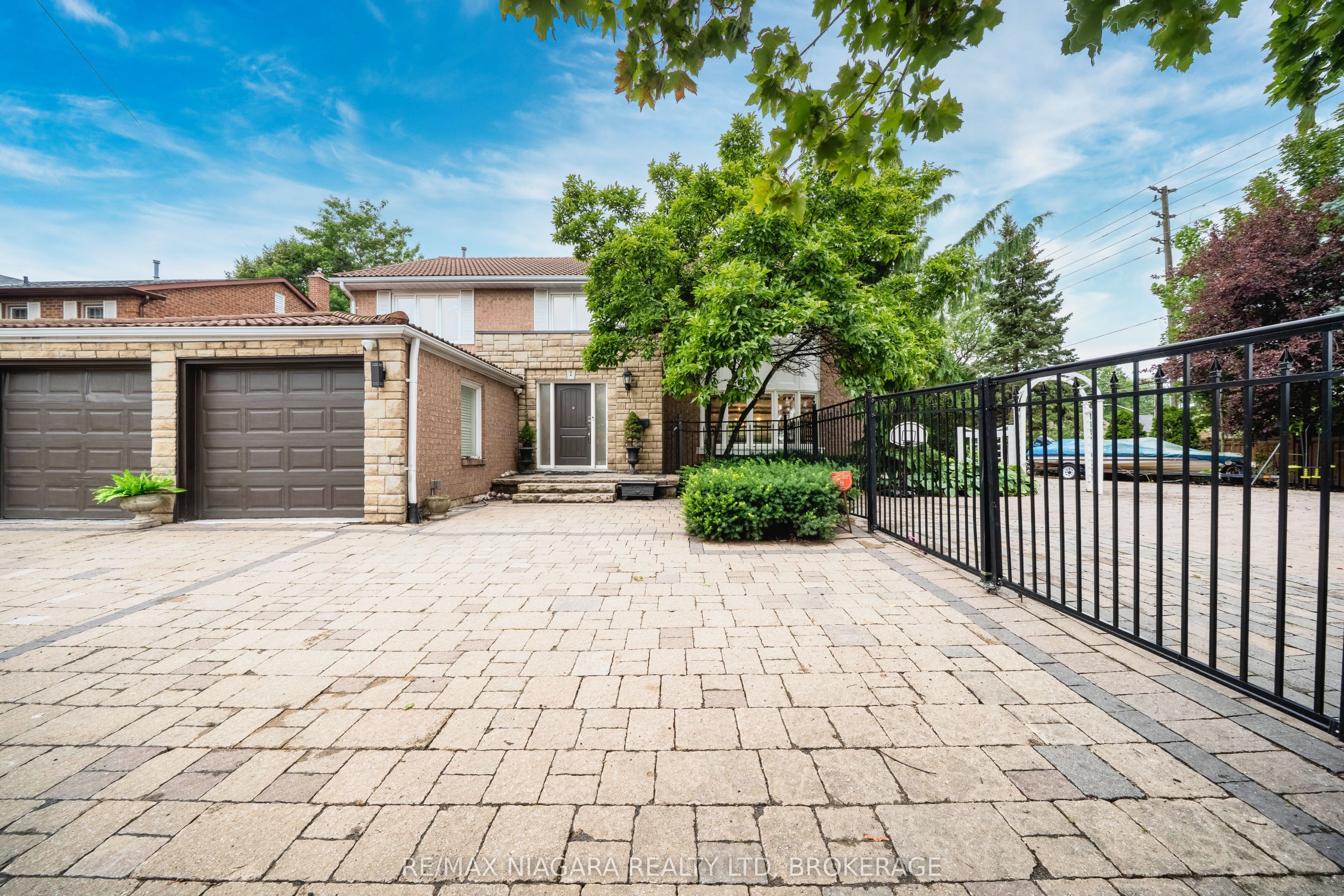 2 Aitken Circle, Markham, ON L3R 7K6 photo 4