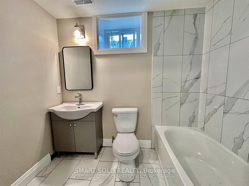 169 Garden Avenue E #Bsmnt, Georgina, ON L4P 2L2 photo 4