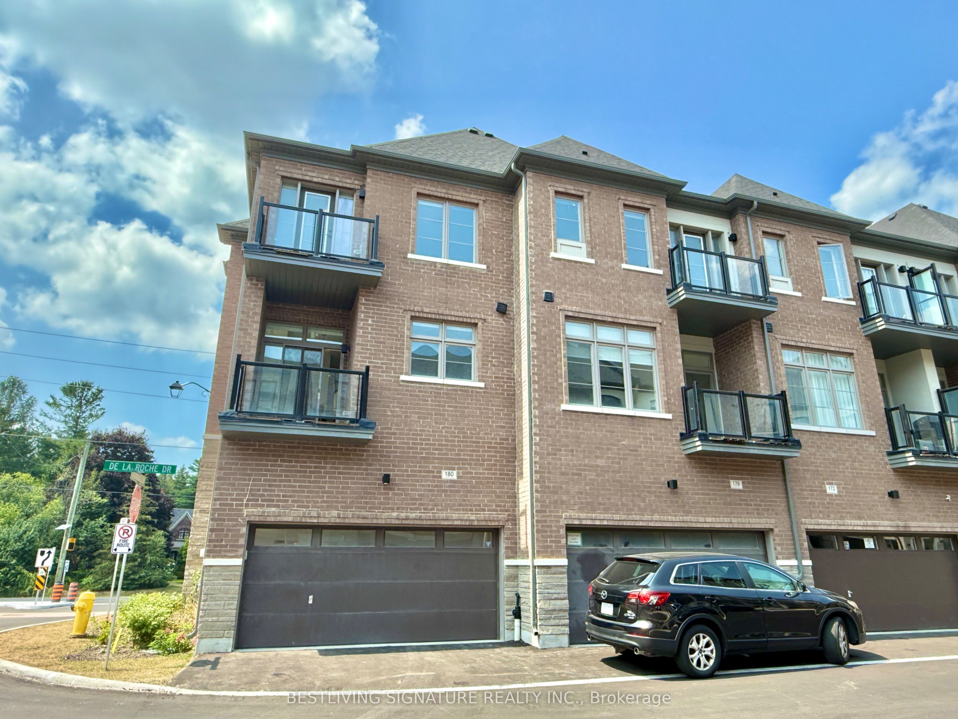 180 De La Roche Drive, Vaughan, ON L4H 5A3 photo 3