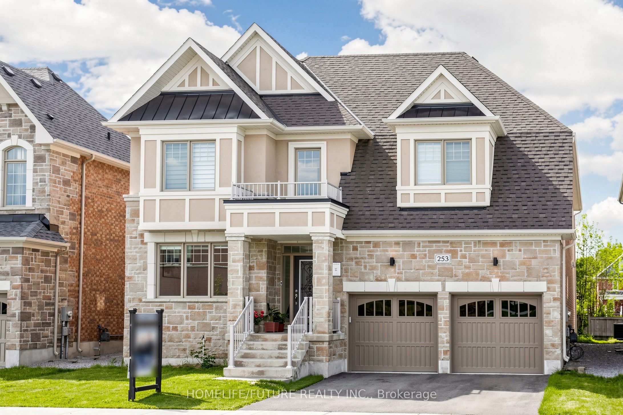 253 Danny Wheeler Boulevard, Georgina, ON L4P 0J9 photo 3