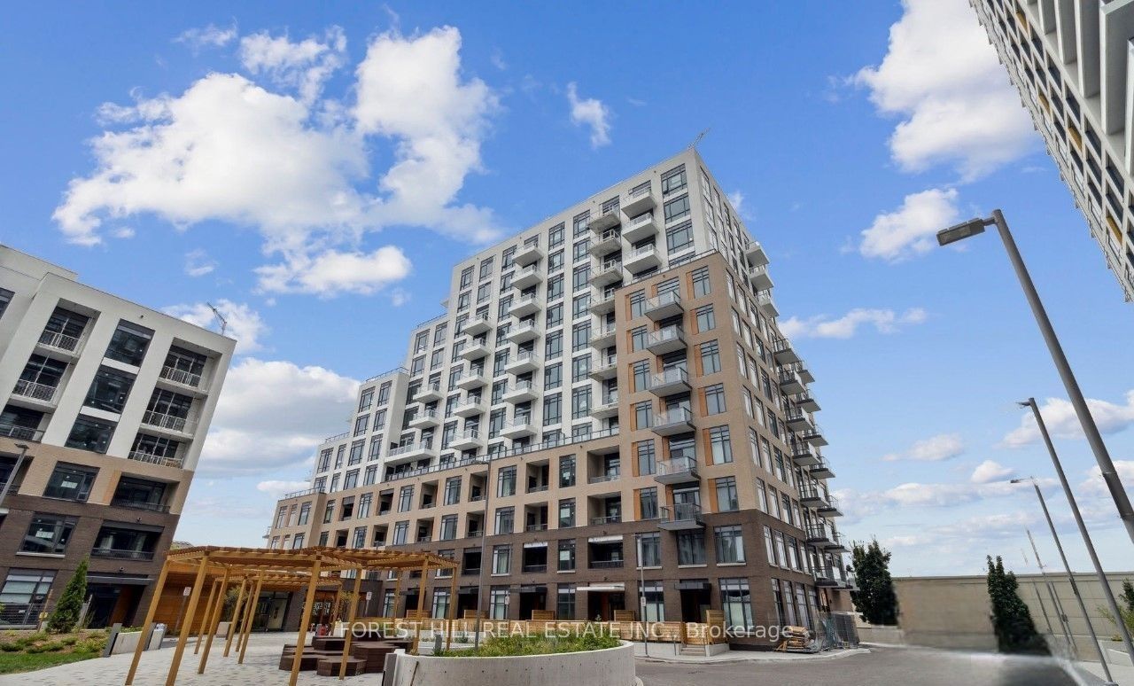8 Beverley Glen Boulevard C904, Vaughan, ON L4J 0L5