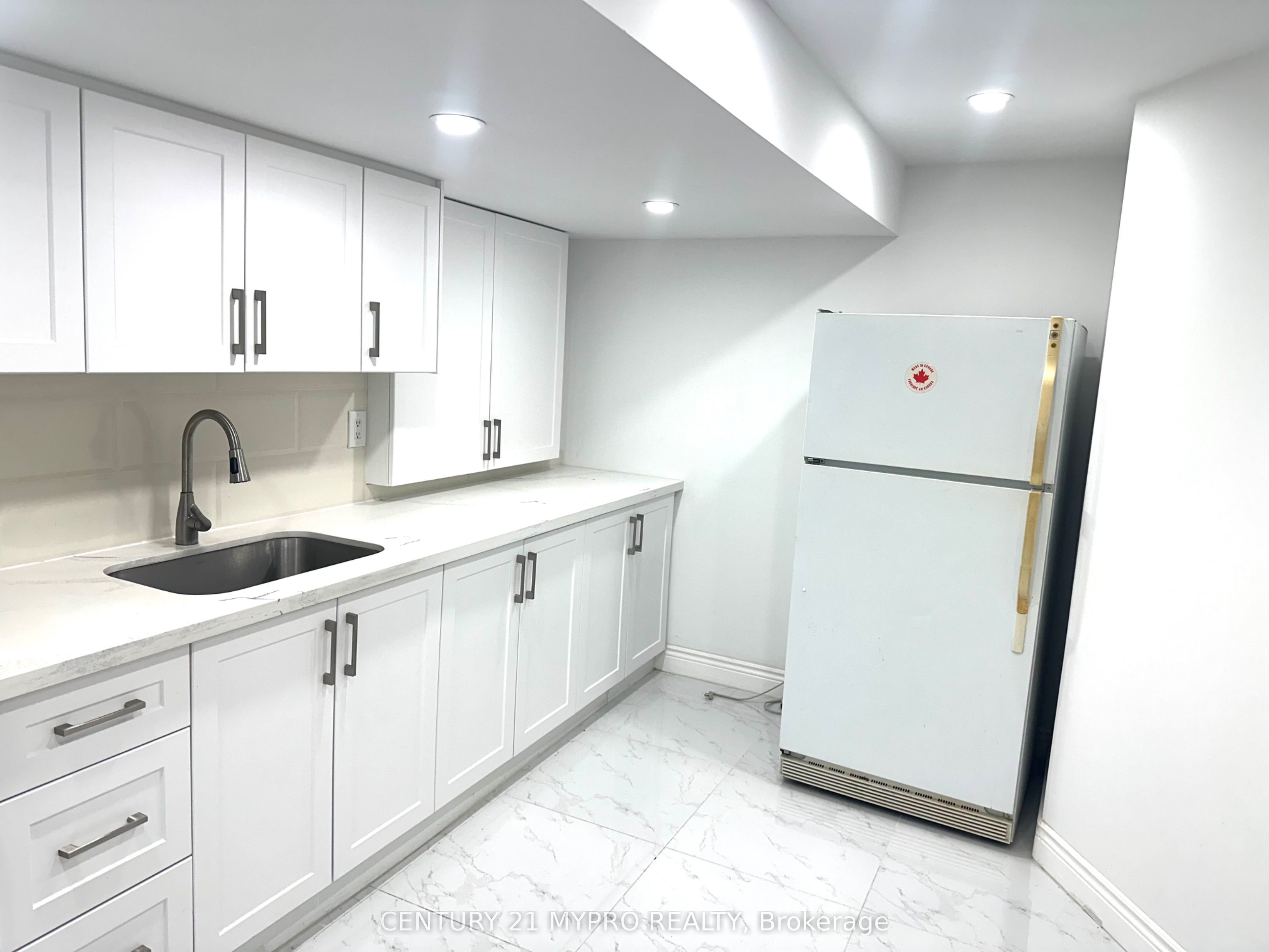102 Worthing Avenue, Markham, ON L3S 4J9 photo 3