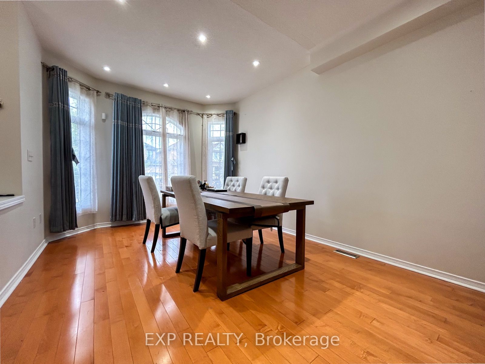 7 Davidoff Street, Markham, ON L6E 1R2 photo 4