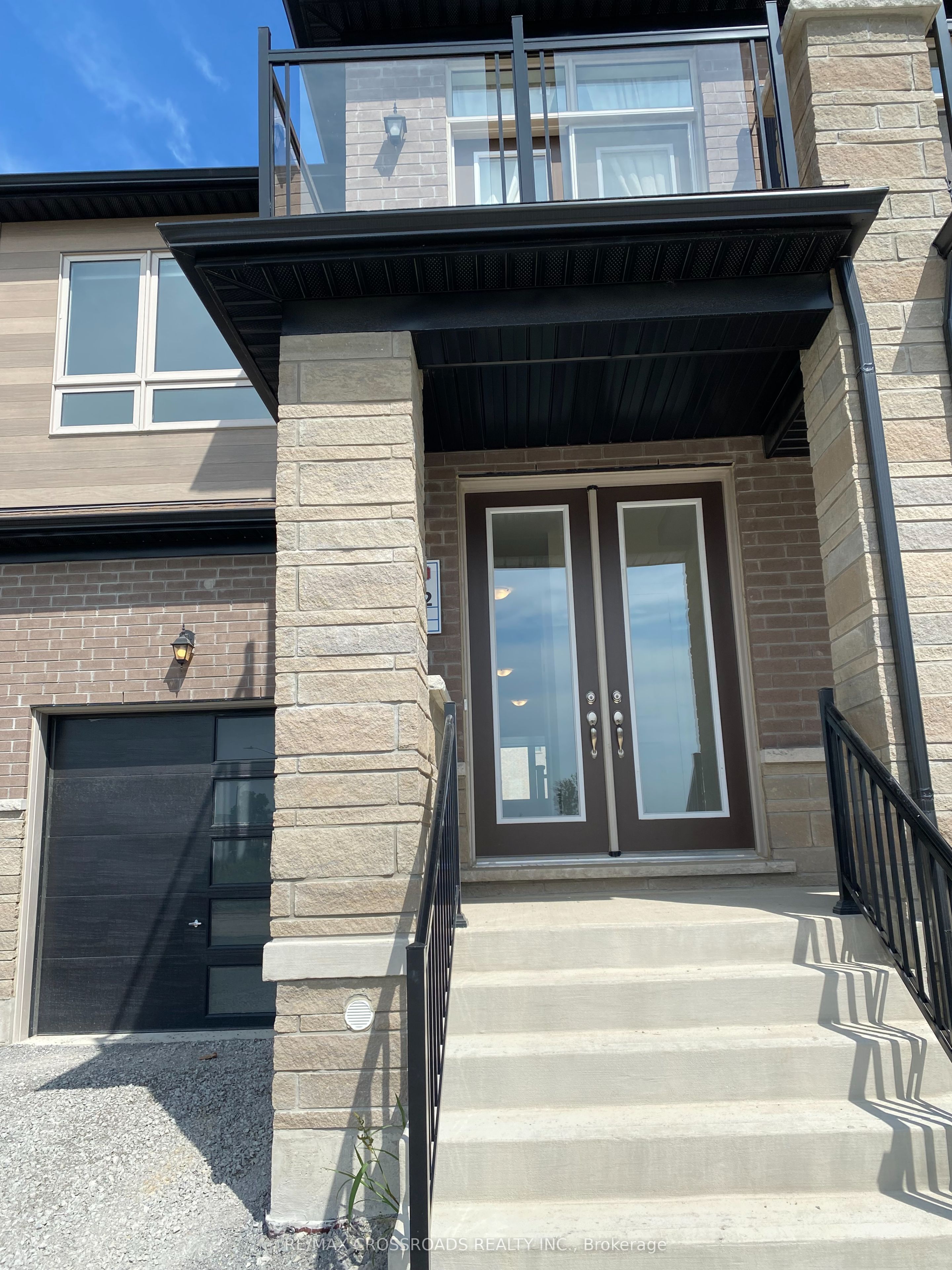 4 Kamper Avenue, Richmond Hill, ON L4E 1M4