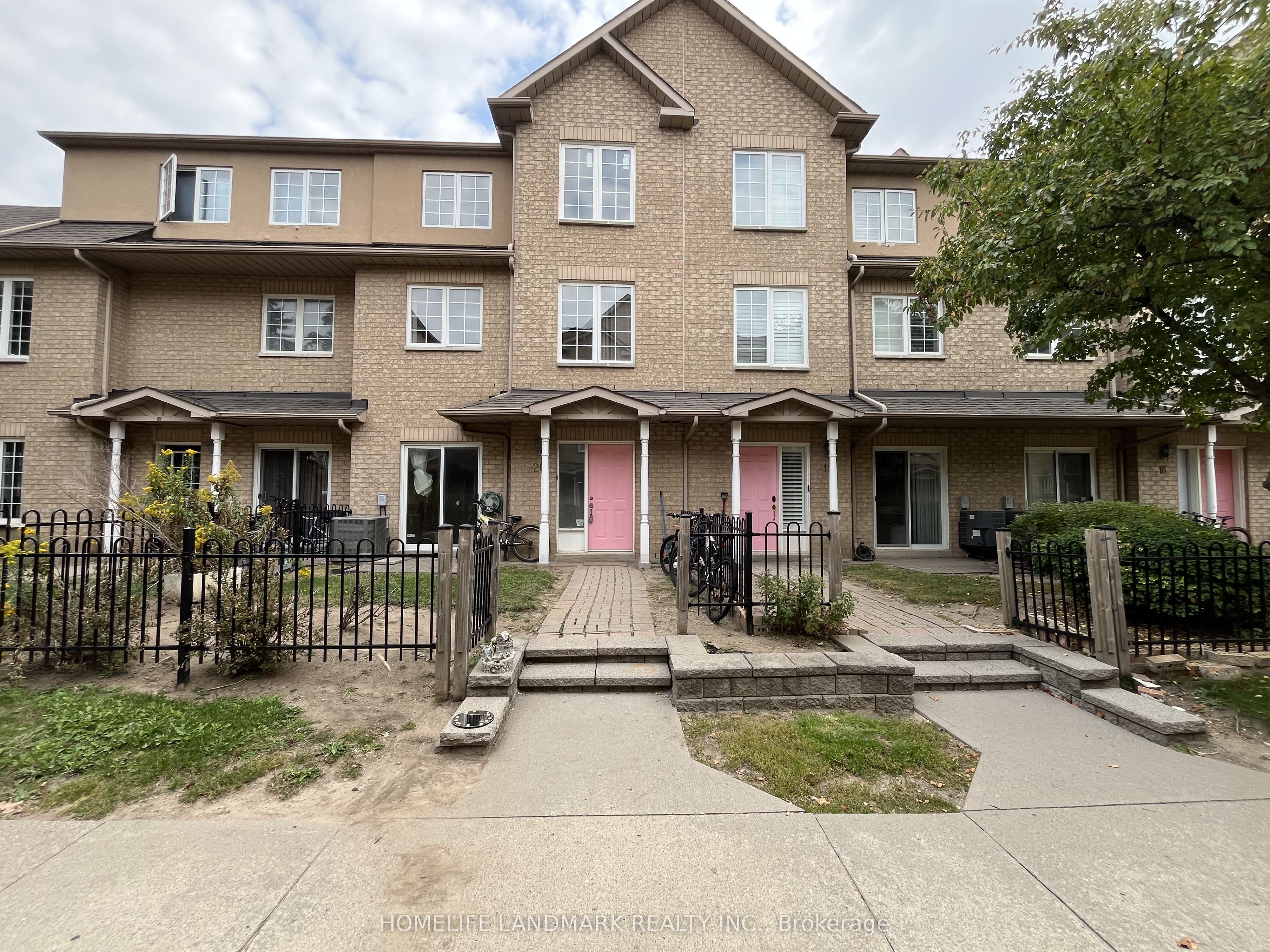 8 Cox Boulevard 20, Markham, ON L3R 4G1 photo 2