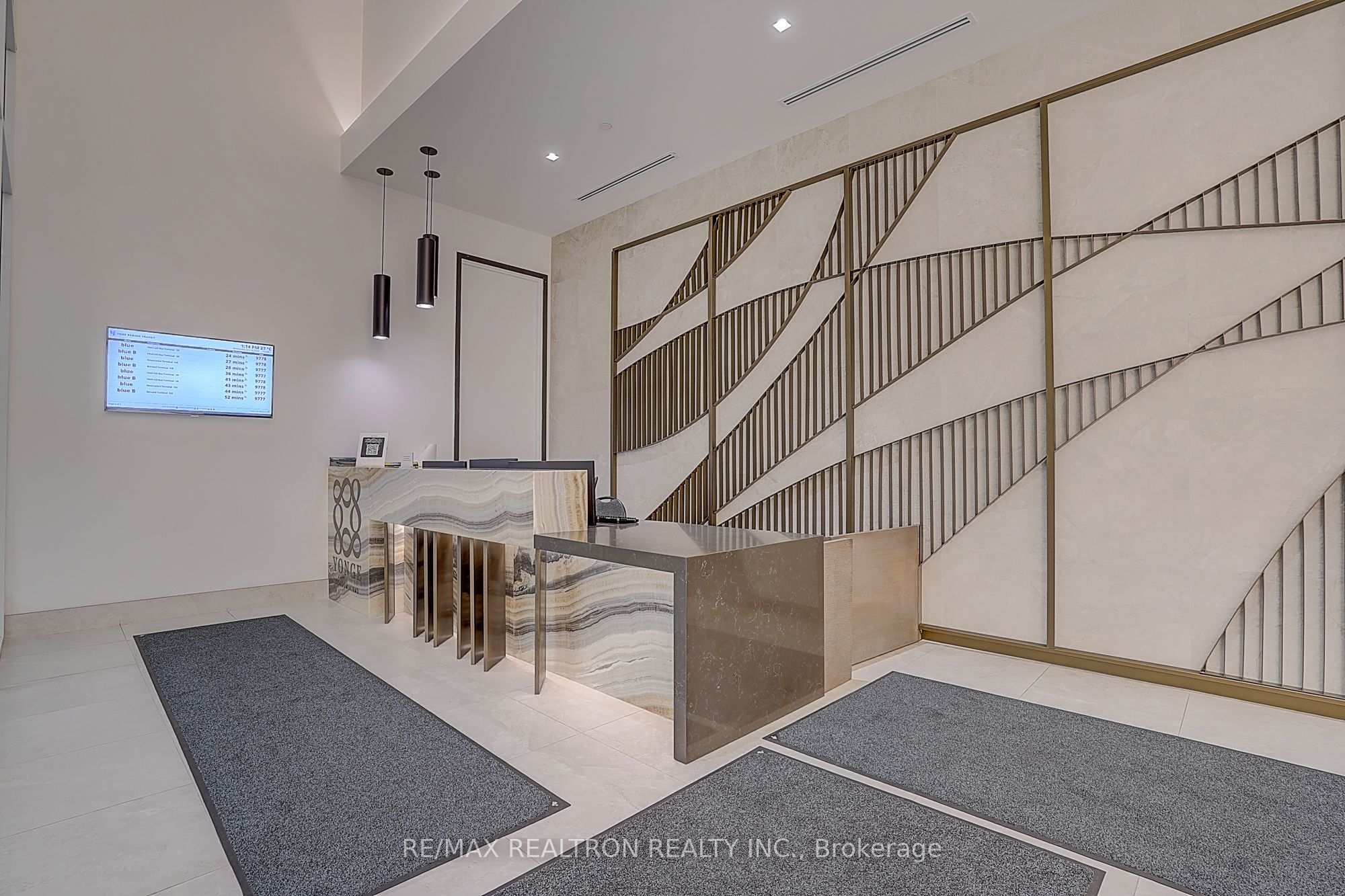 8888 Yonge Street 426, Richmond Hill, ON L4C 5V6 photo 4