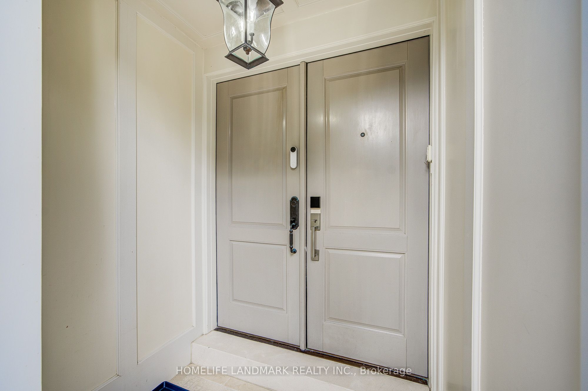 37 Maimonides Court, Vaughan, ON L4J 4X8 photo 4
