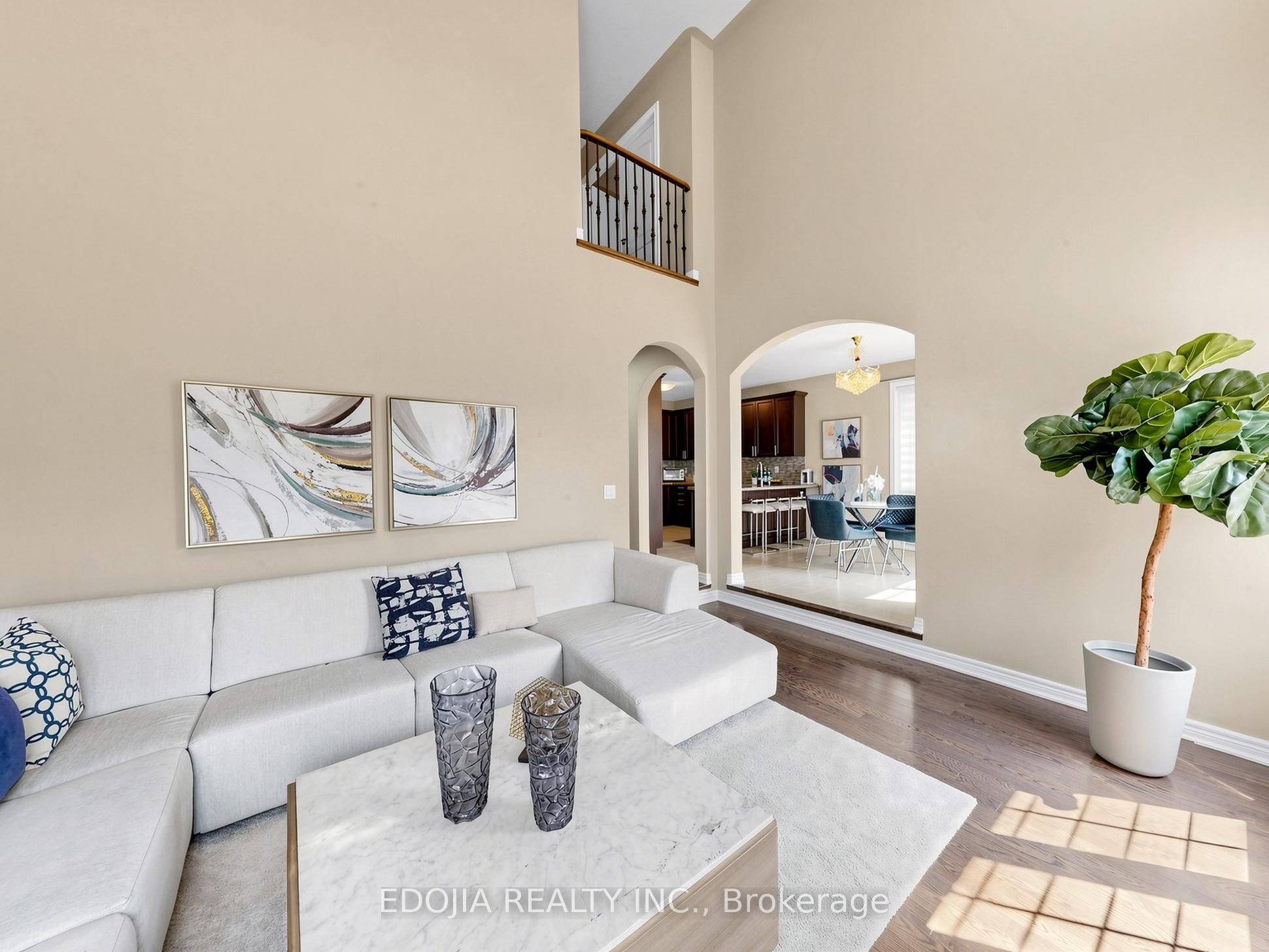 88 Sweet Anna Court, Vaughan, ON L6A 4E4 photo 4