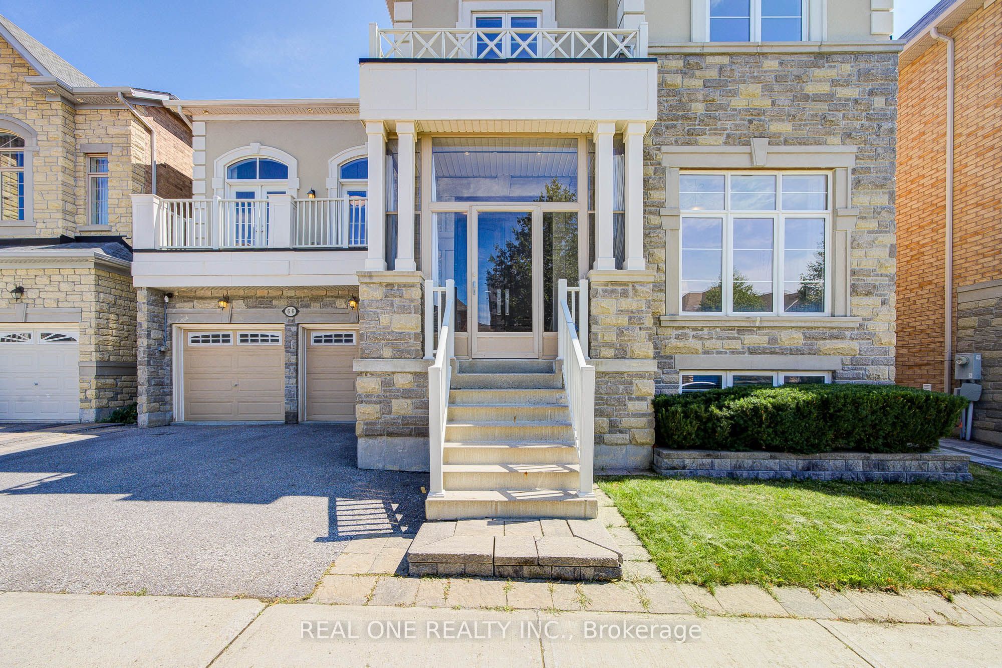 66 Wozniak Crescent, Markham, ON L6E 0L4 photo 2