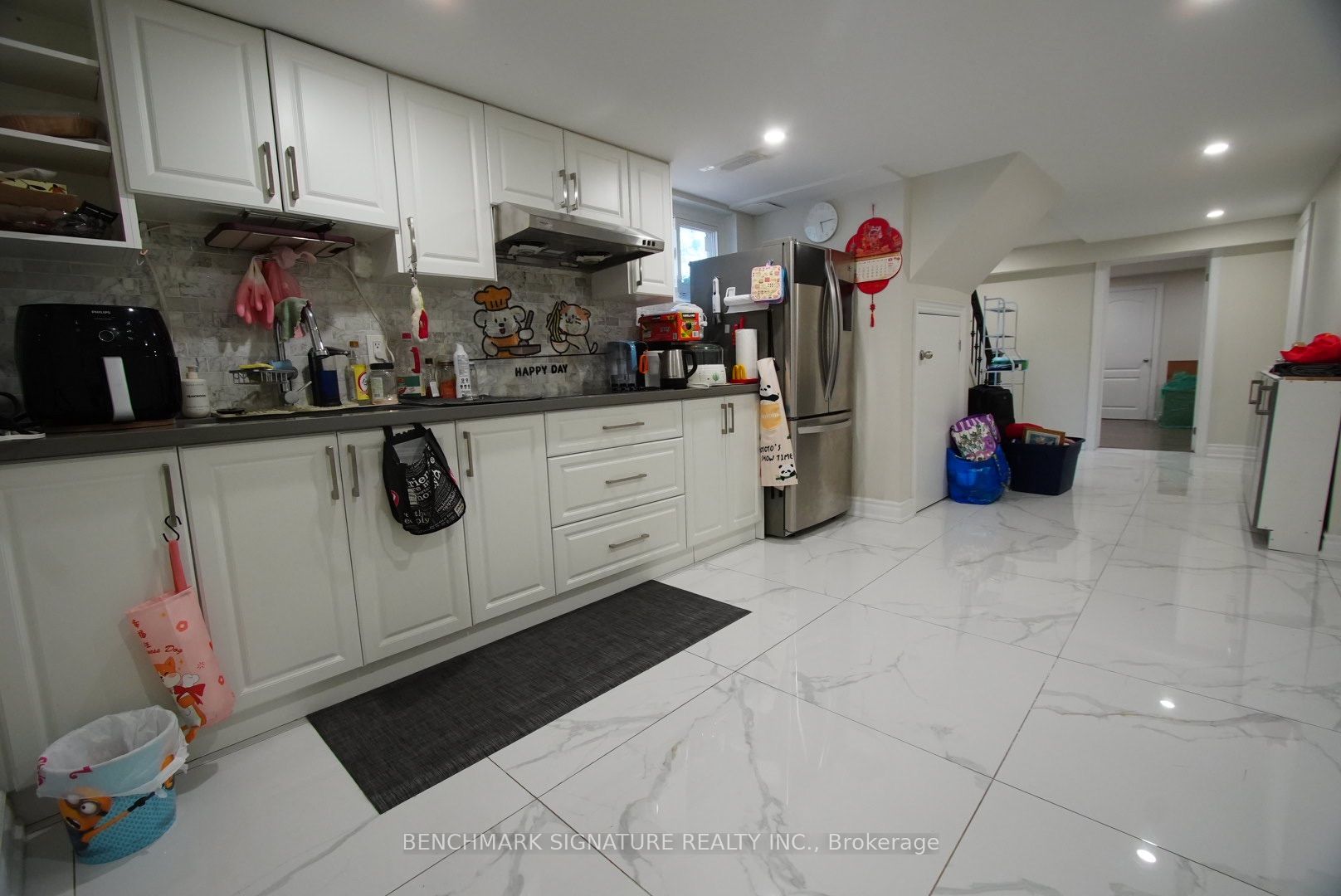 220 Lucas Street Bsmt, Richmond Hill, ON L4C 4P7 photo 3