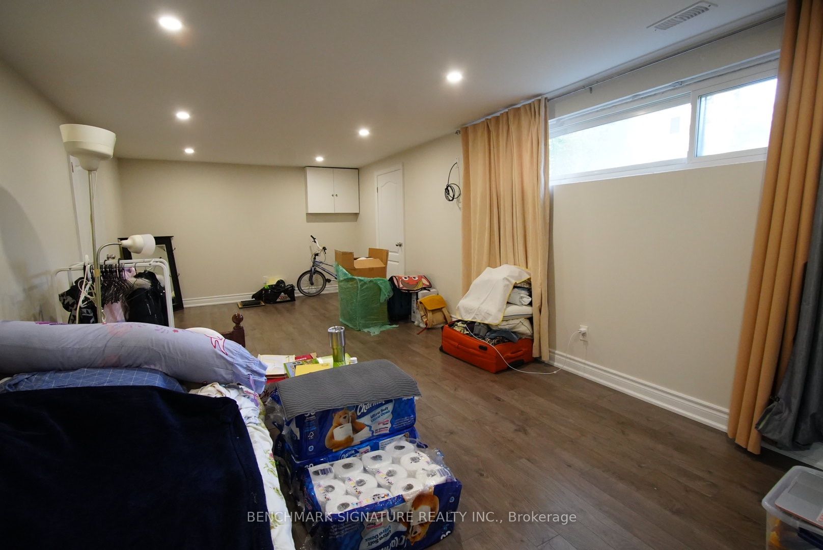 220 Lucas Street Bsmt, Richmond Hill, ON L4C 4P7 photo 5