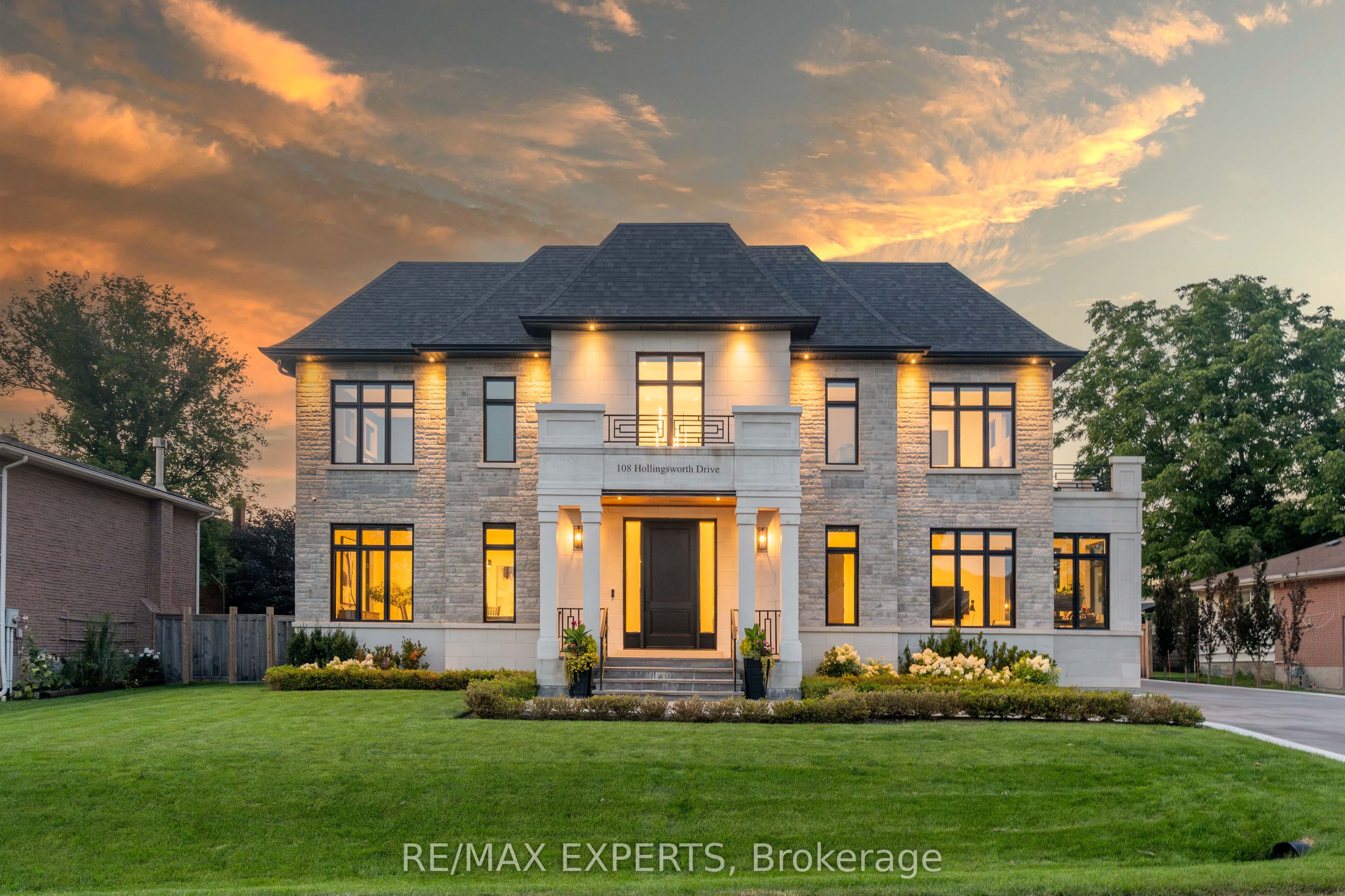 108 Hollingsworth Drive, King, ON L7B 1G4
