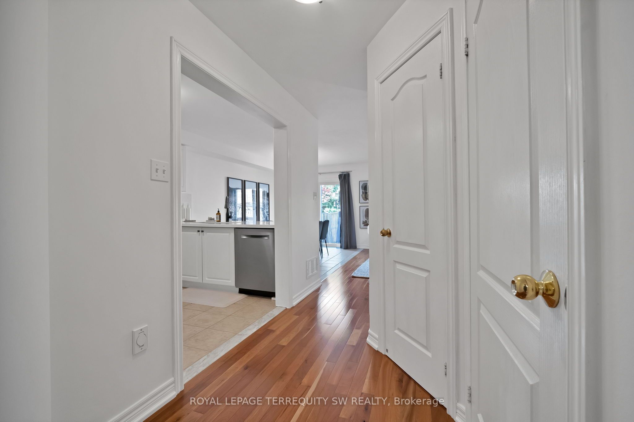 52 Goode Street, Richmond Hill, ON L4S 2S2 photo 3