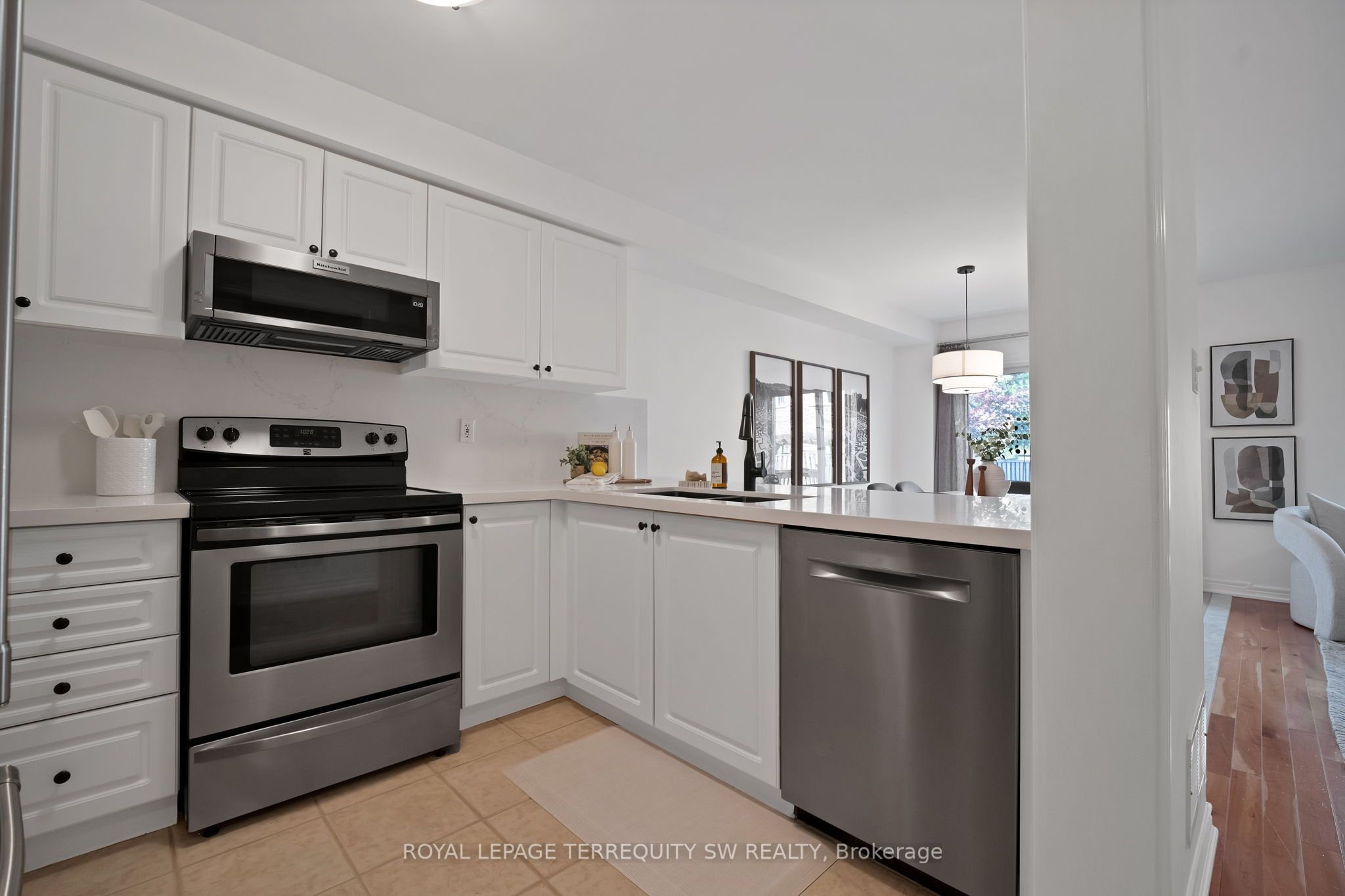 52 Goode Street, Richmond Hill, ON L4S 2S2 photo 4