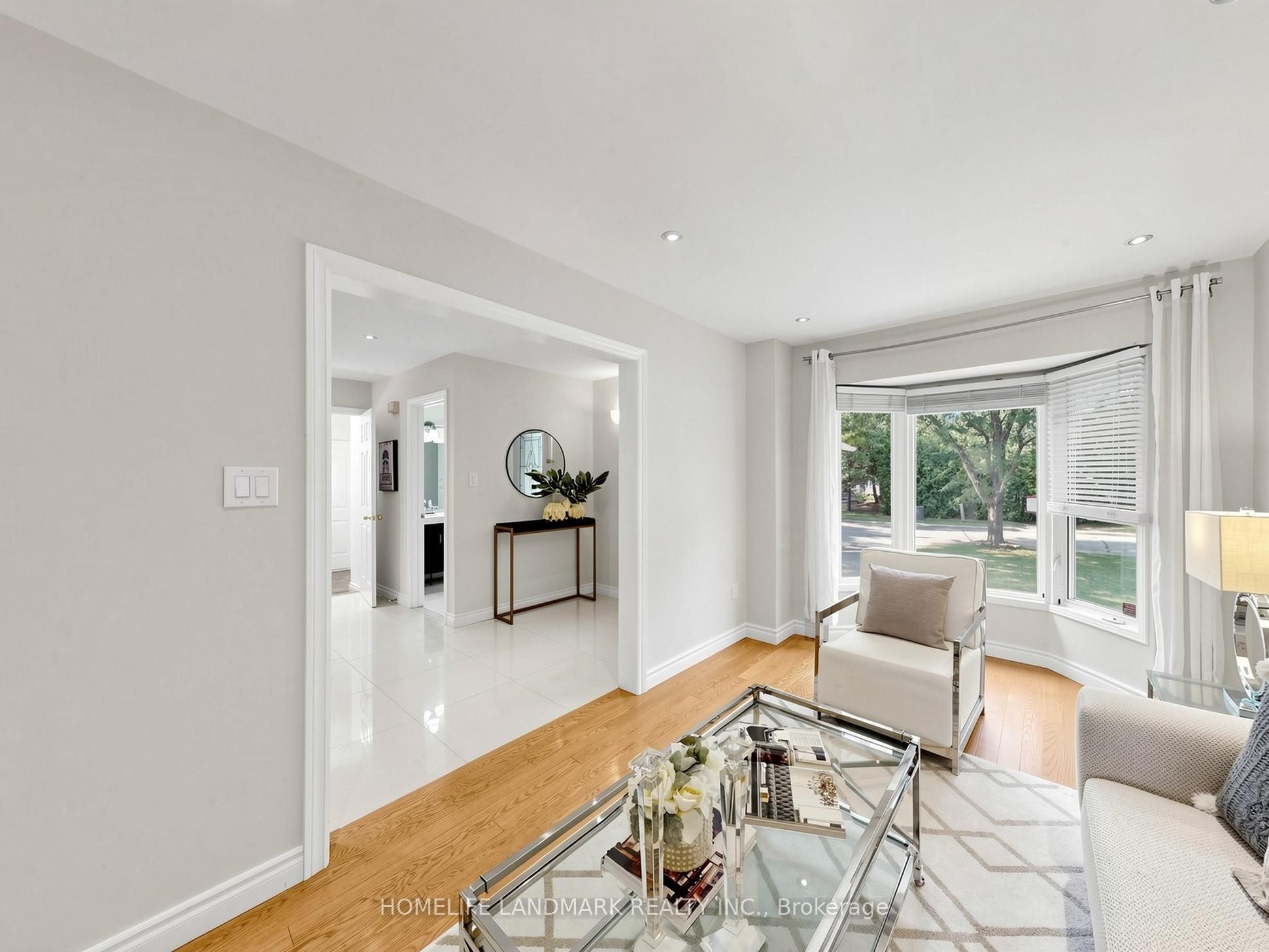 60 Ingleborough Court, Markham, ON L3R 8M4 photo 5