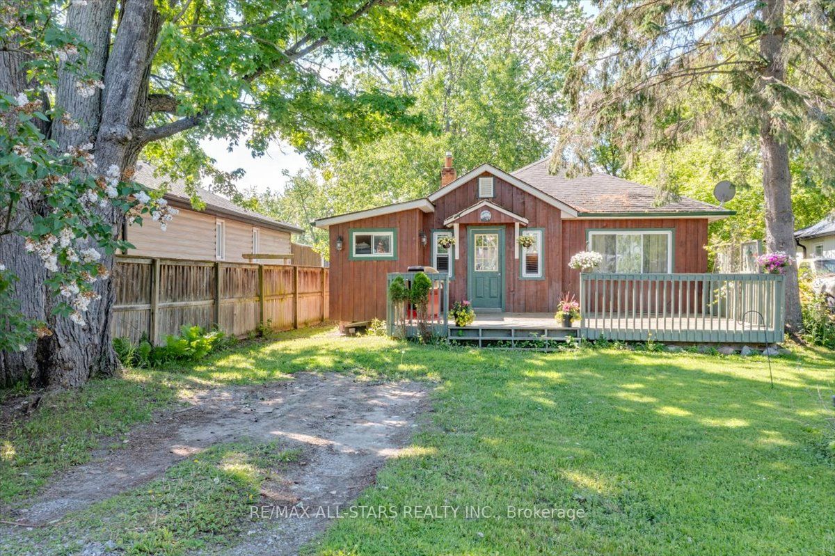1061 2nd Line, Innisfil, ON L0L 1R0 photo 4