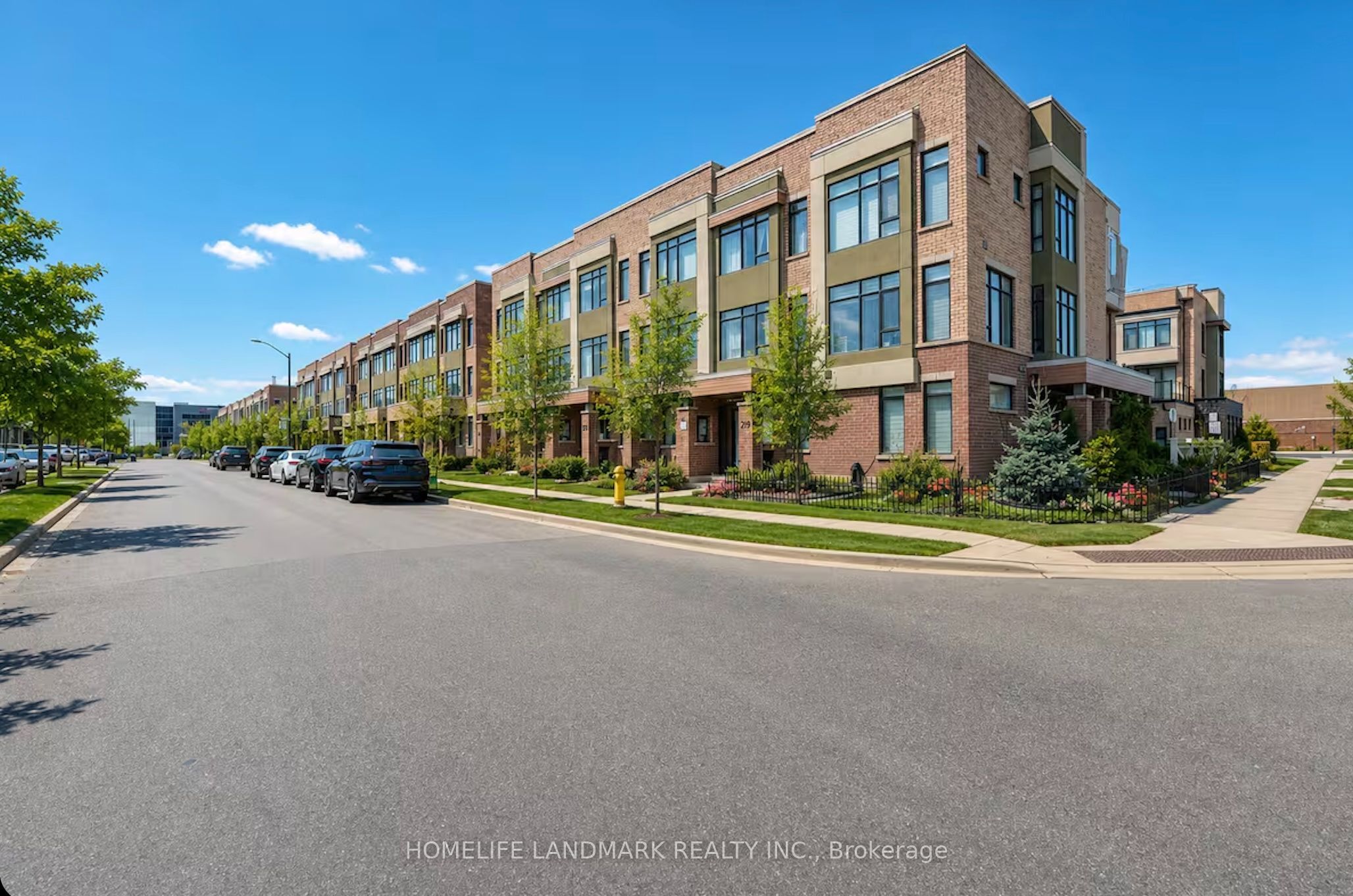 217 Salterton Circle, Vaughan, ON L6A 4Z2