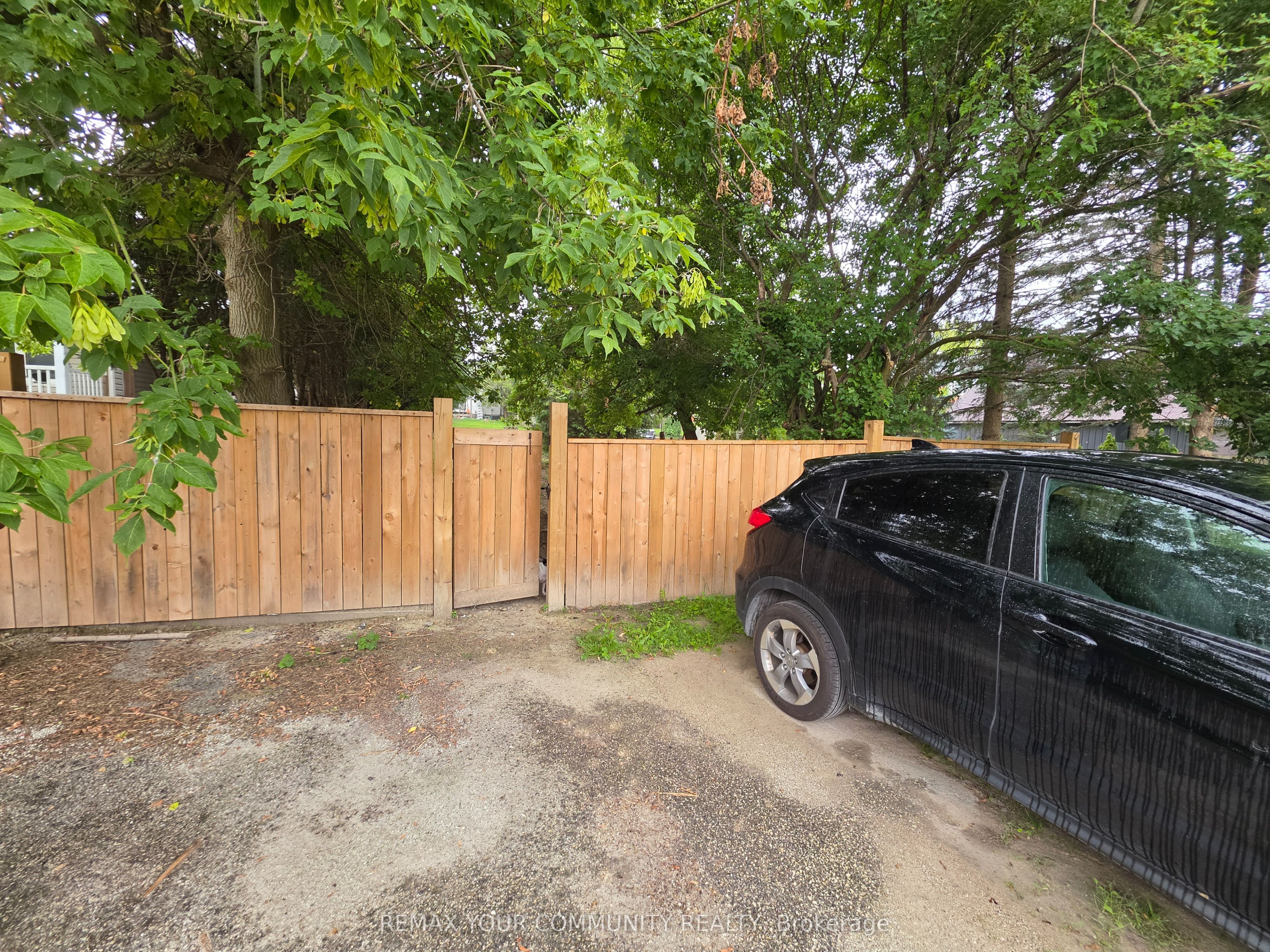 20 Queen Street, Innisfil, ON L0L 1L0 photo 3