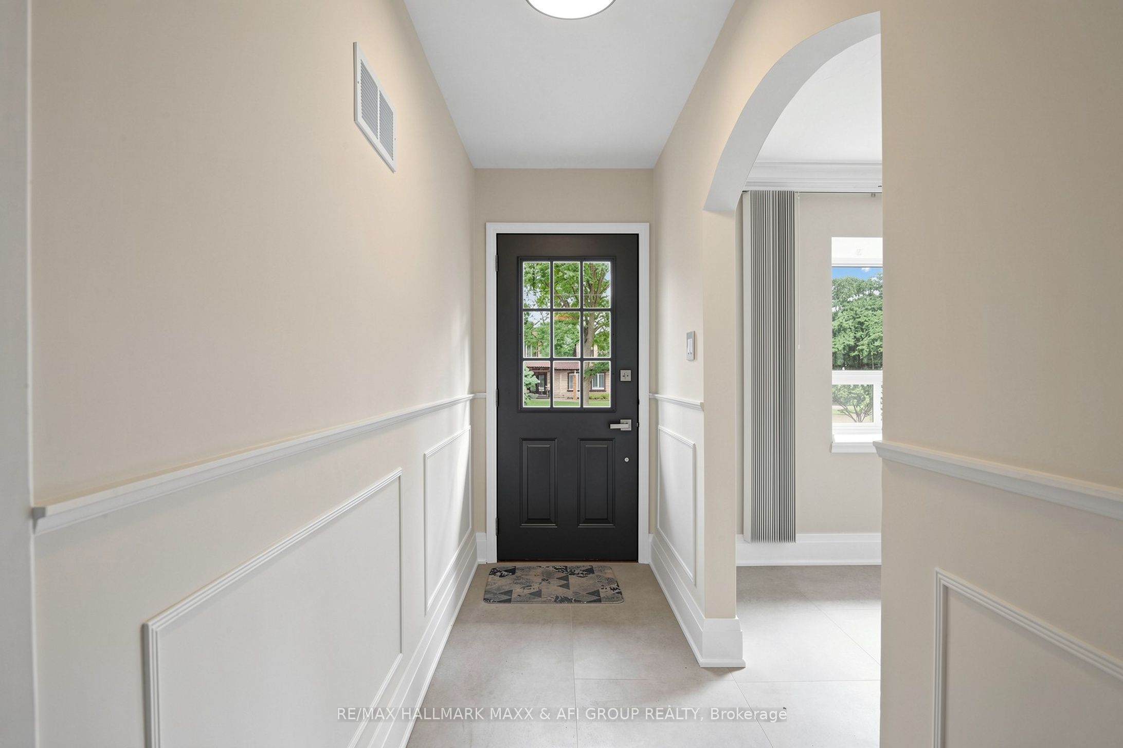 25 Harding Boulevard, Richmond Hill, ON L4C 1S7 photo 2