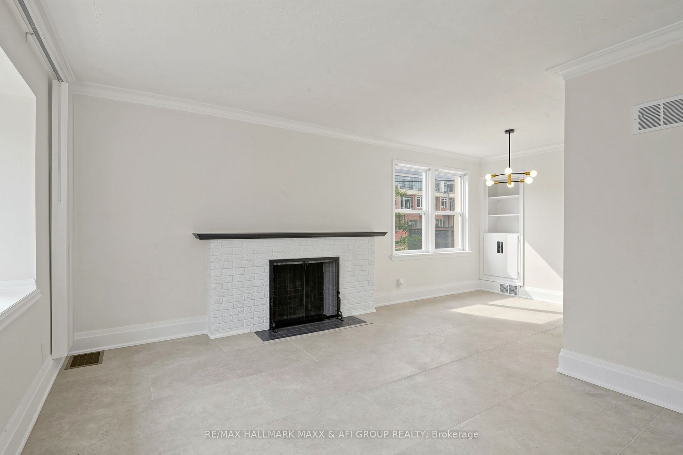 25 Harding Boulevard, Richmond Hill, ON L4C 1S7 photo 3
