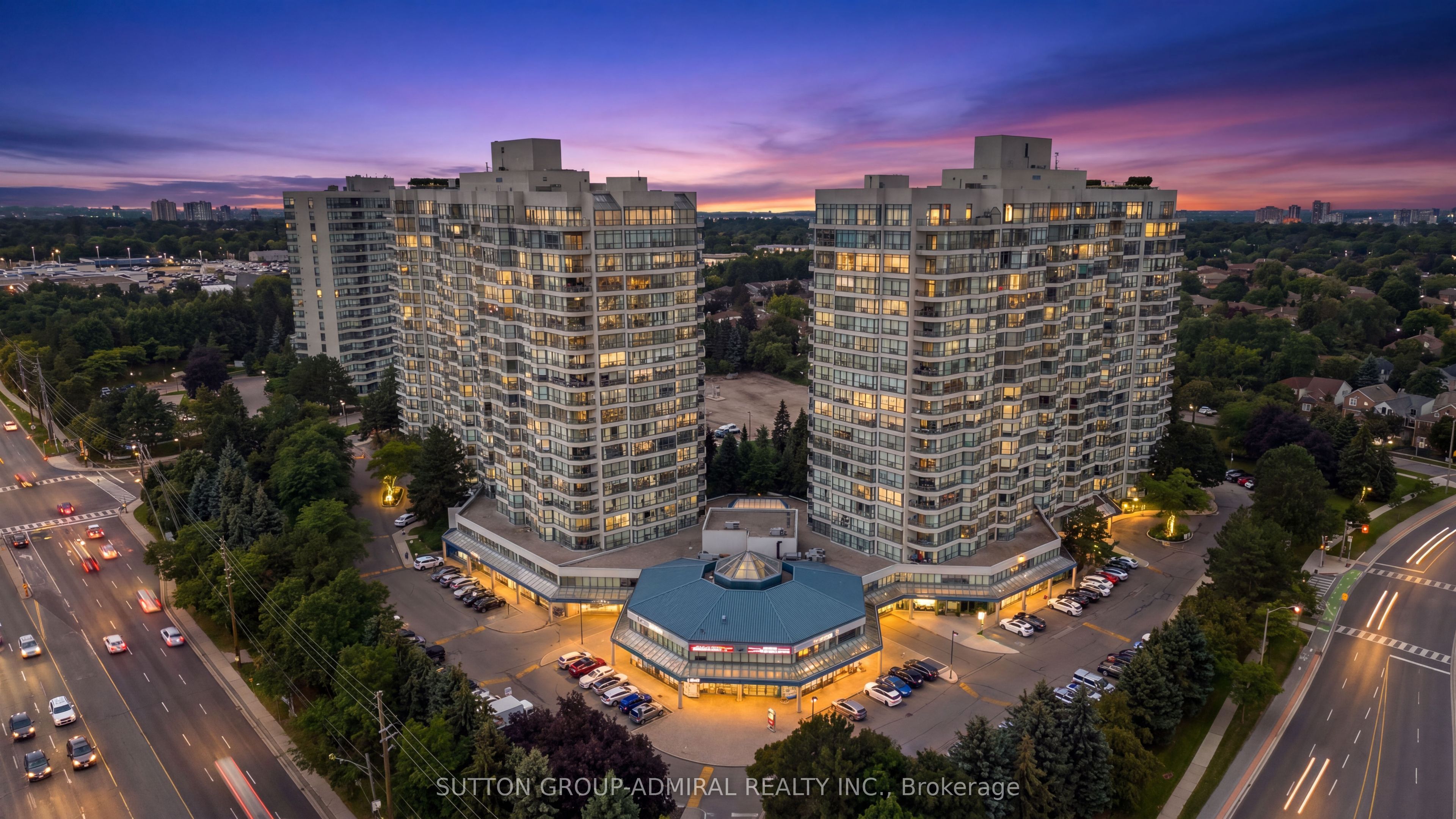 7300 Yonge Street 1801, Vaughan, ON L4J 7Y5