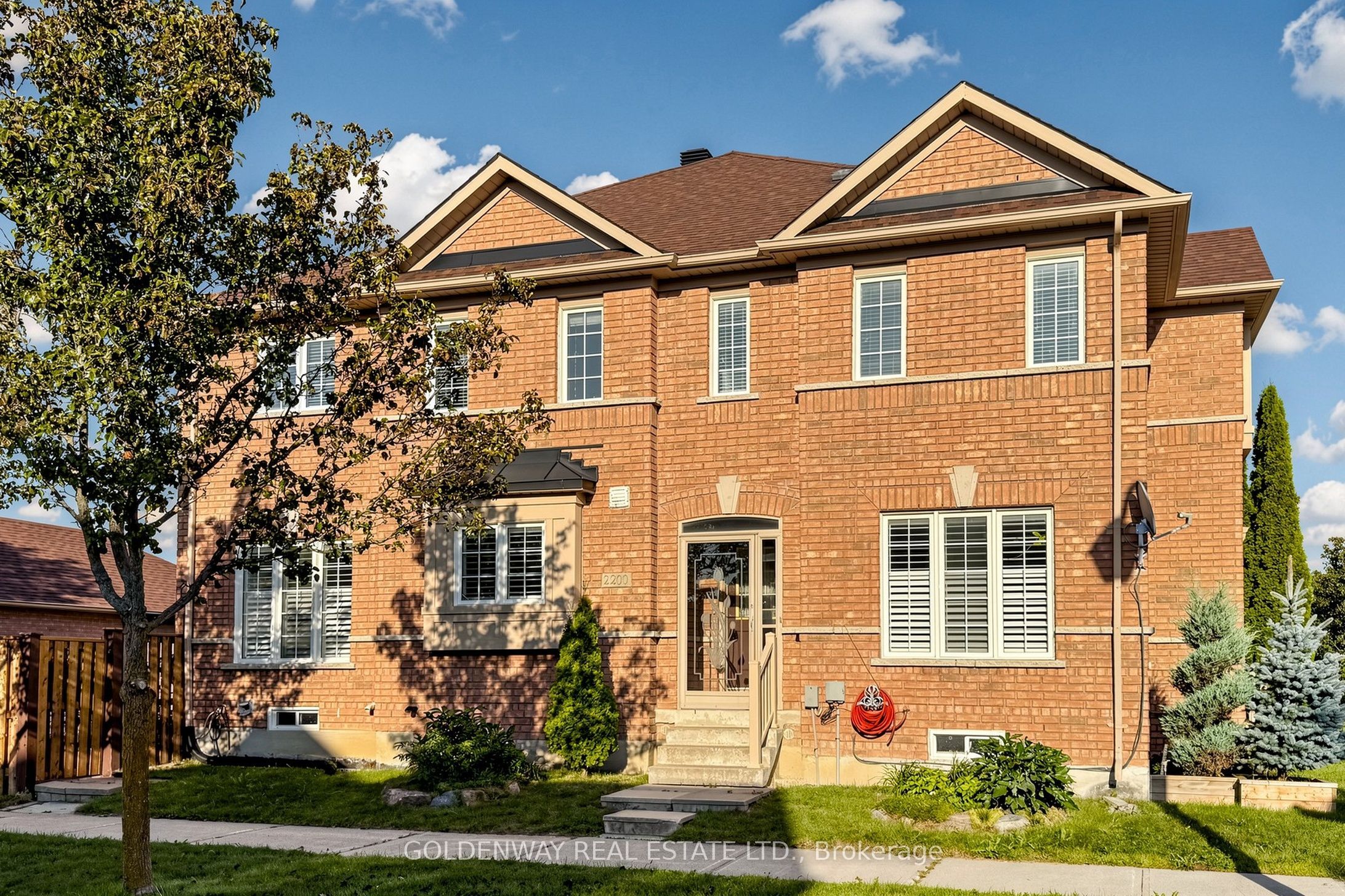 2200 Bur Oak Avenue, Markham, ON L6E 1M4 photo 2