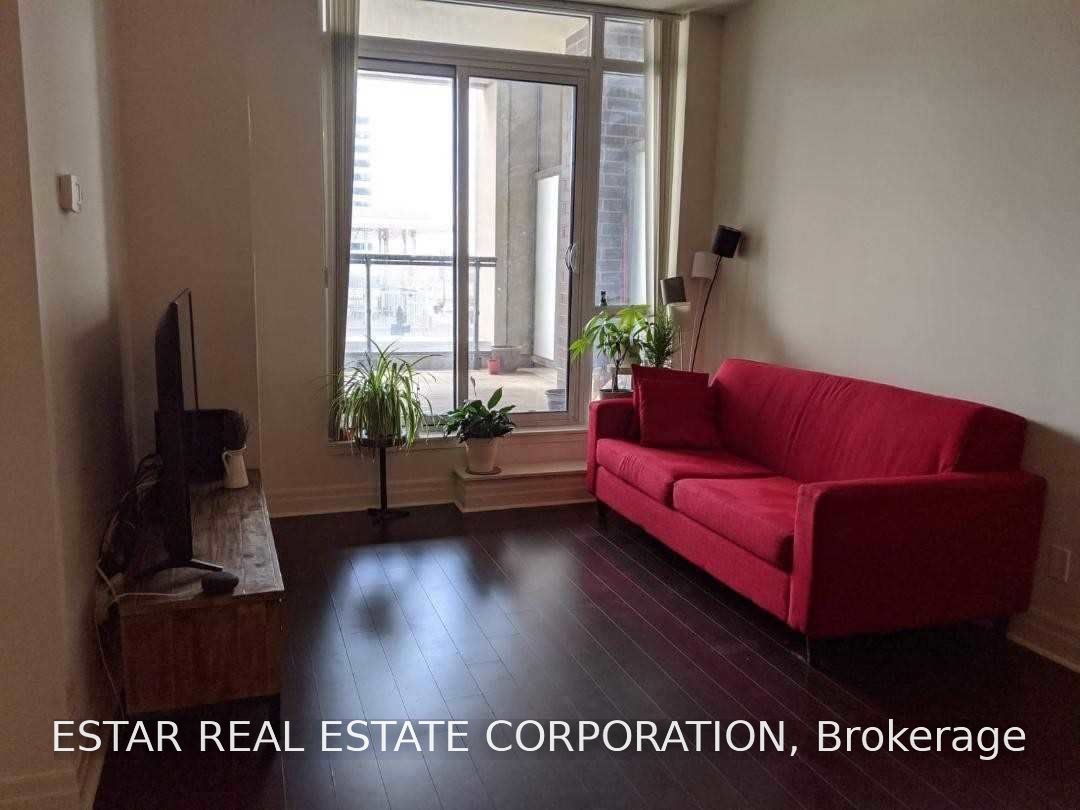 8110 Birchmount Road 219, Markham, ON L6G 0E3 photo 2