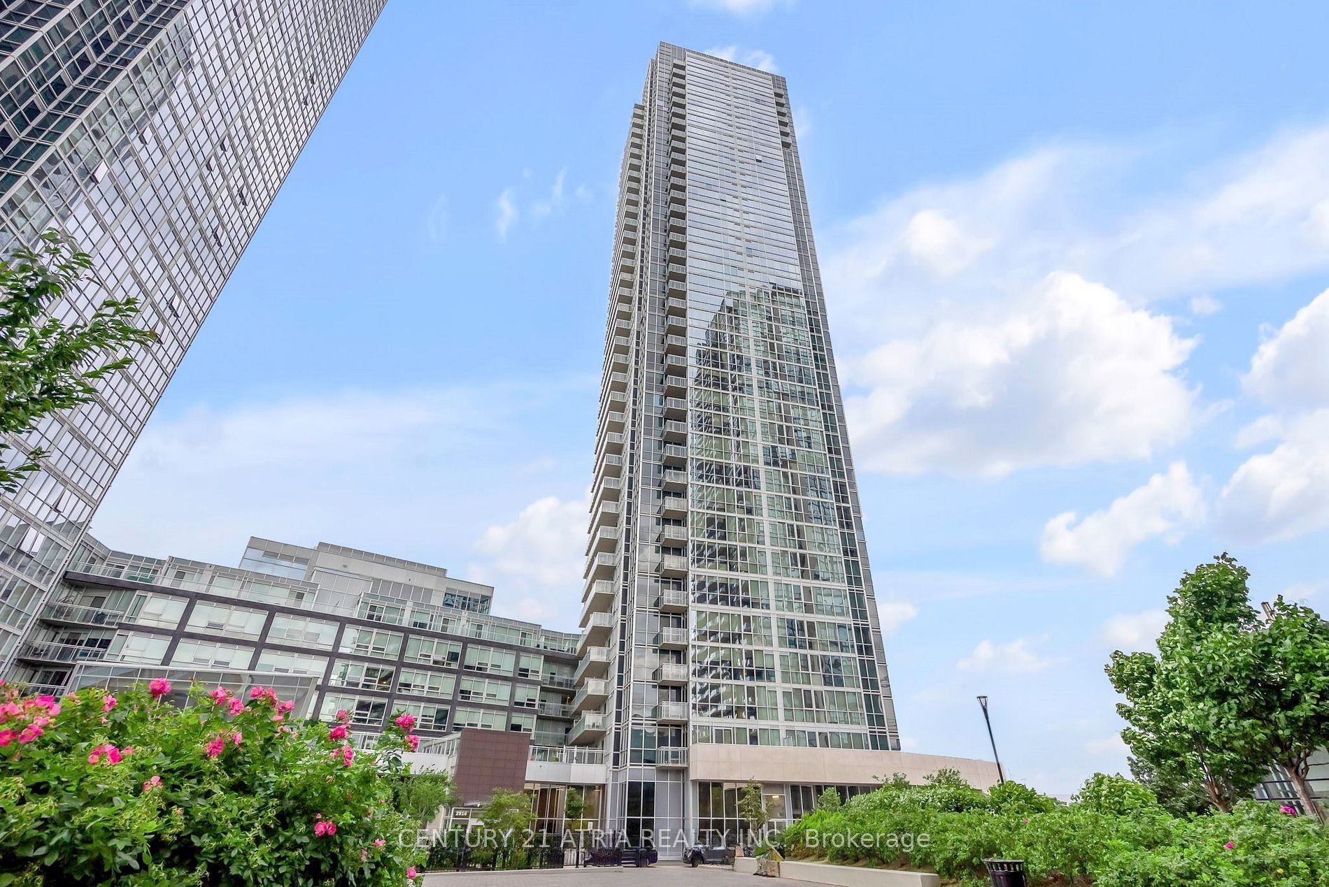 2908 Hwy 7 420, Vaughan, ON L4K 0K5
