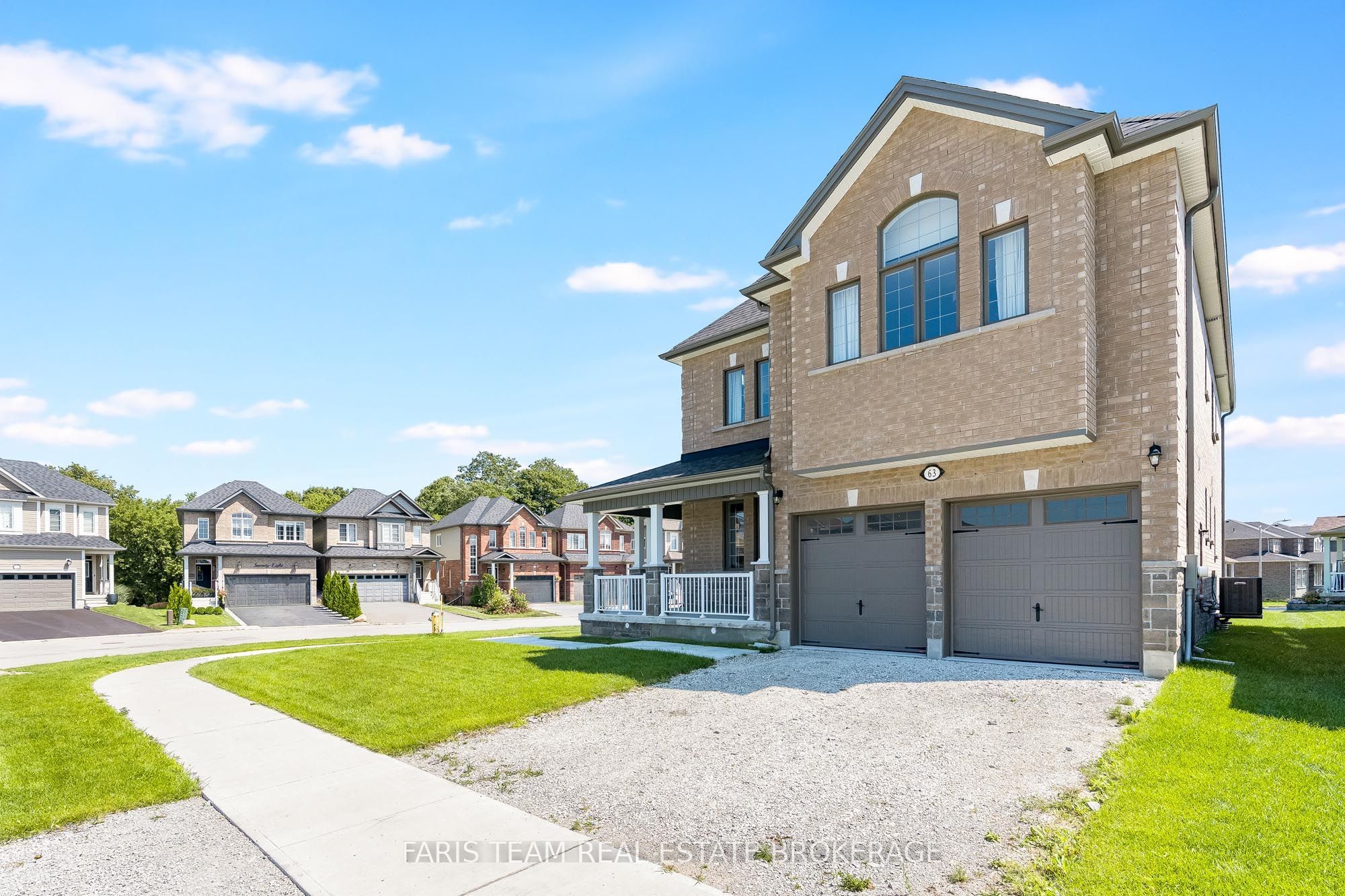 63 Wood Crescent, Essa, ON L3W 0M5 photo 3