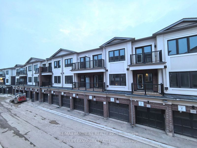 107 MATAWIN Lane, Richmond Hill, ON L4B 0H7 photo 3