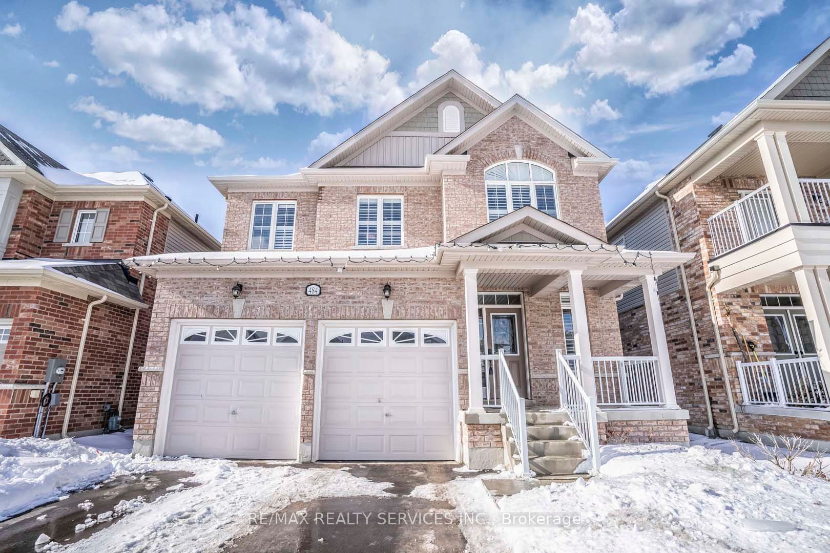 484 Greenwood Drive, Essa, ON L0M 1B4