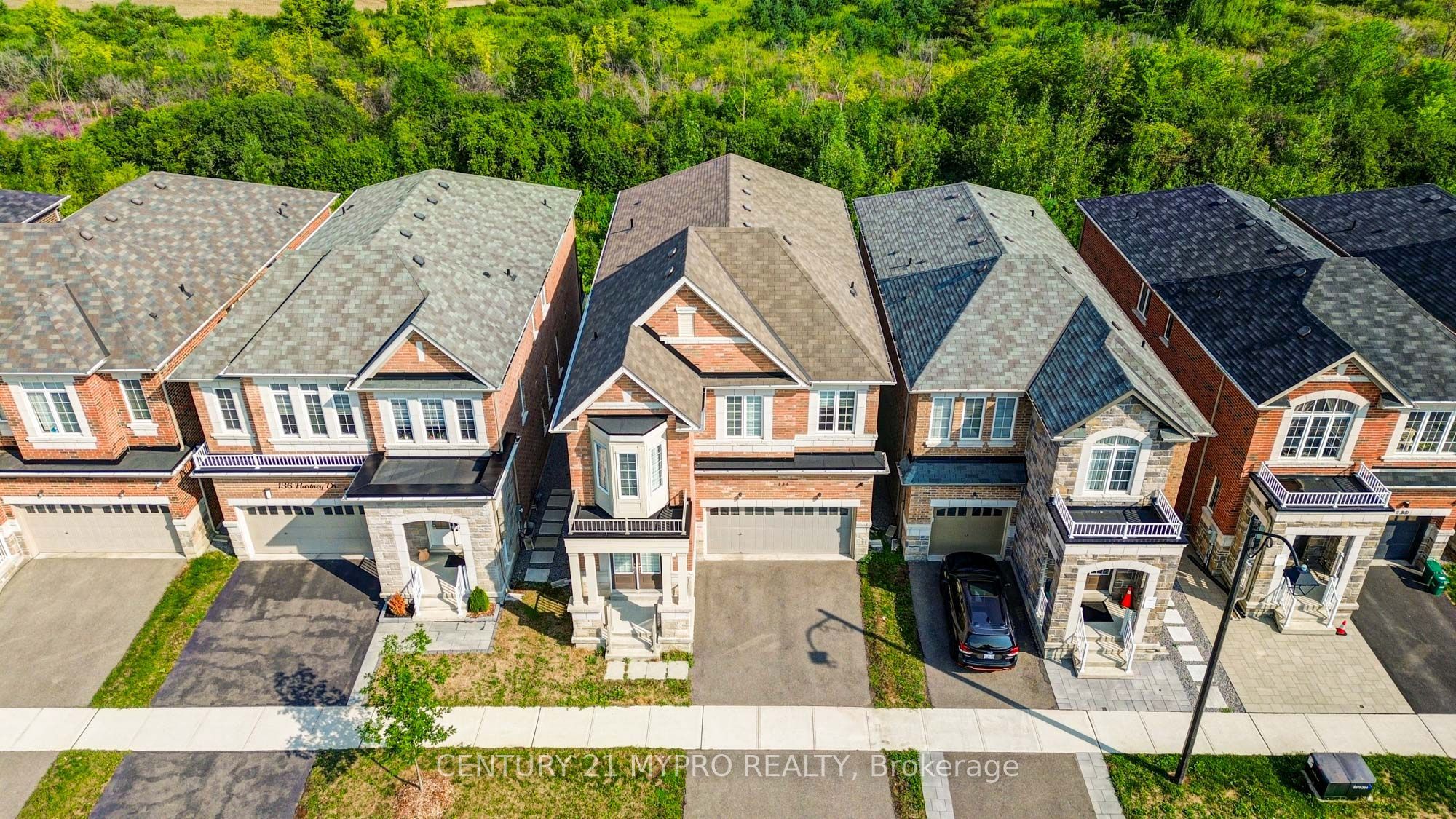 134 Hartney Drive, Richmond Hill, ON L4S 1N2