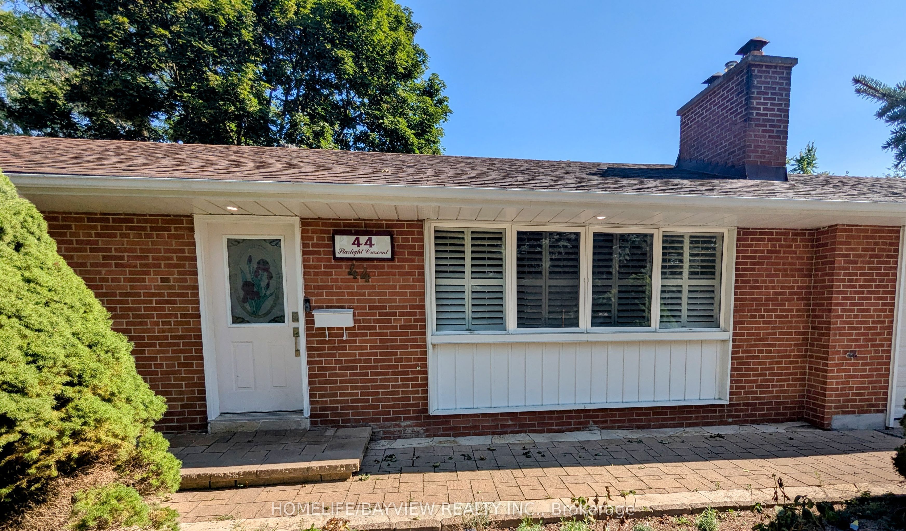 44 Starlight Crescent, Richmond Hill, ON L4C 4X4