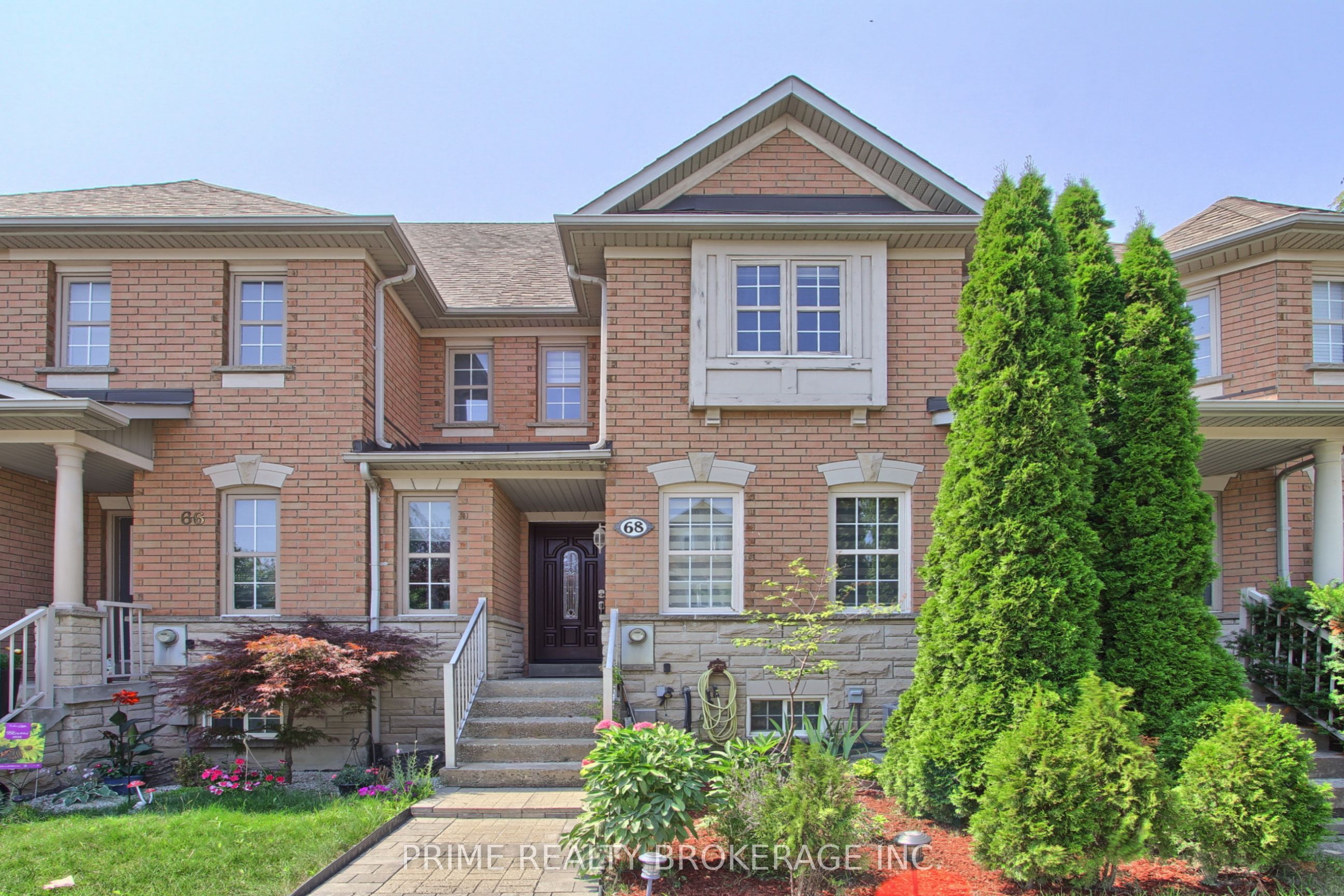 68 Ellesmere Street, Richmond Hill, ON L4B 4E3
