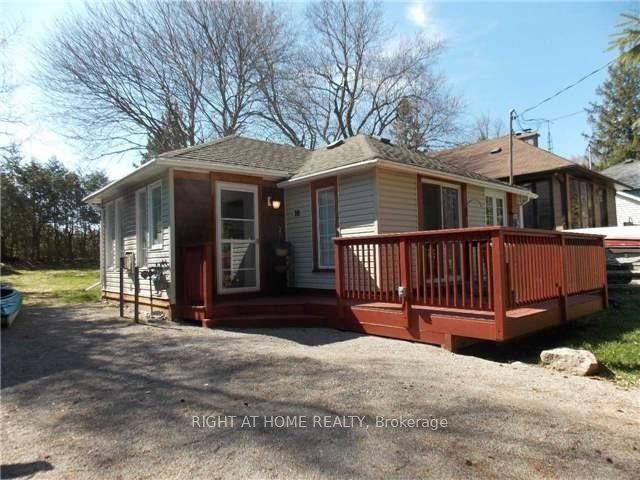 10 Rosehill Drive, Whitchurch-Stouffville, ON L4A 7X3